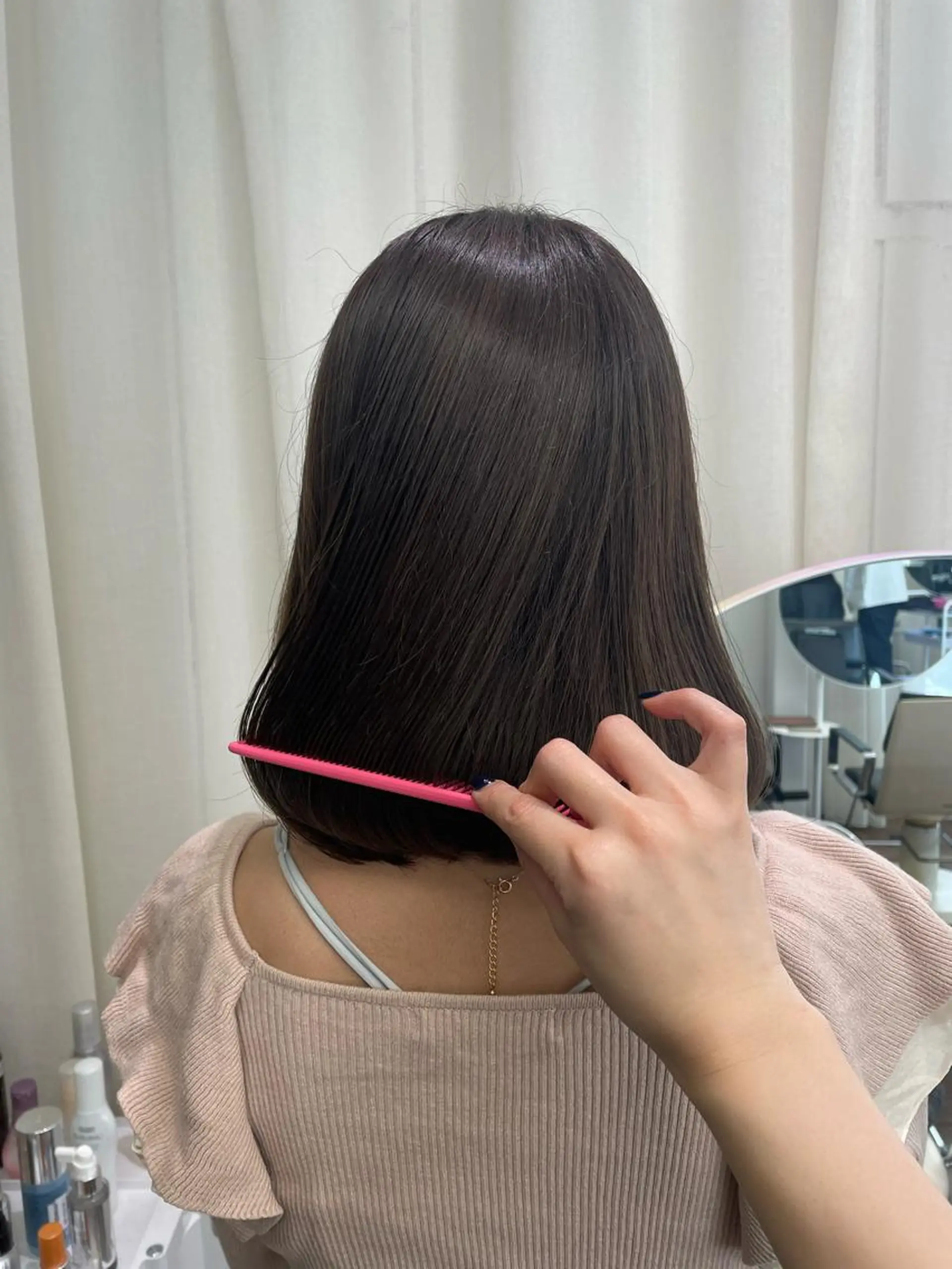 ミディアム カラー ラベンダーカラー カット ヘアカラー トリートメント レイヤーカット🎀 kanaのヘアスタイル