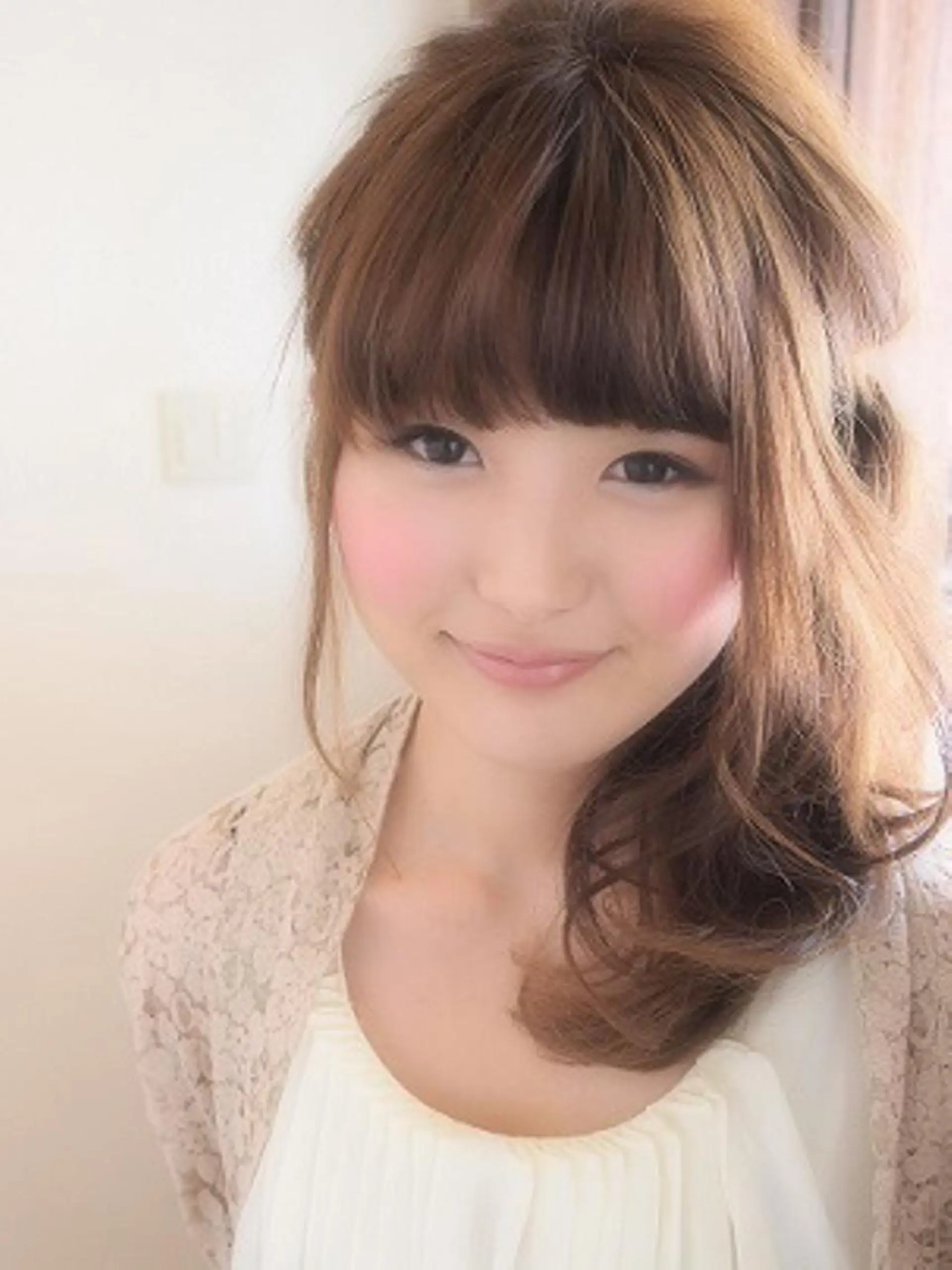 ミディアム パーマ カット ヘアカラー トリートメント grand juteのヘアスタイル