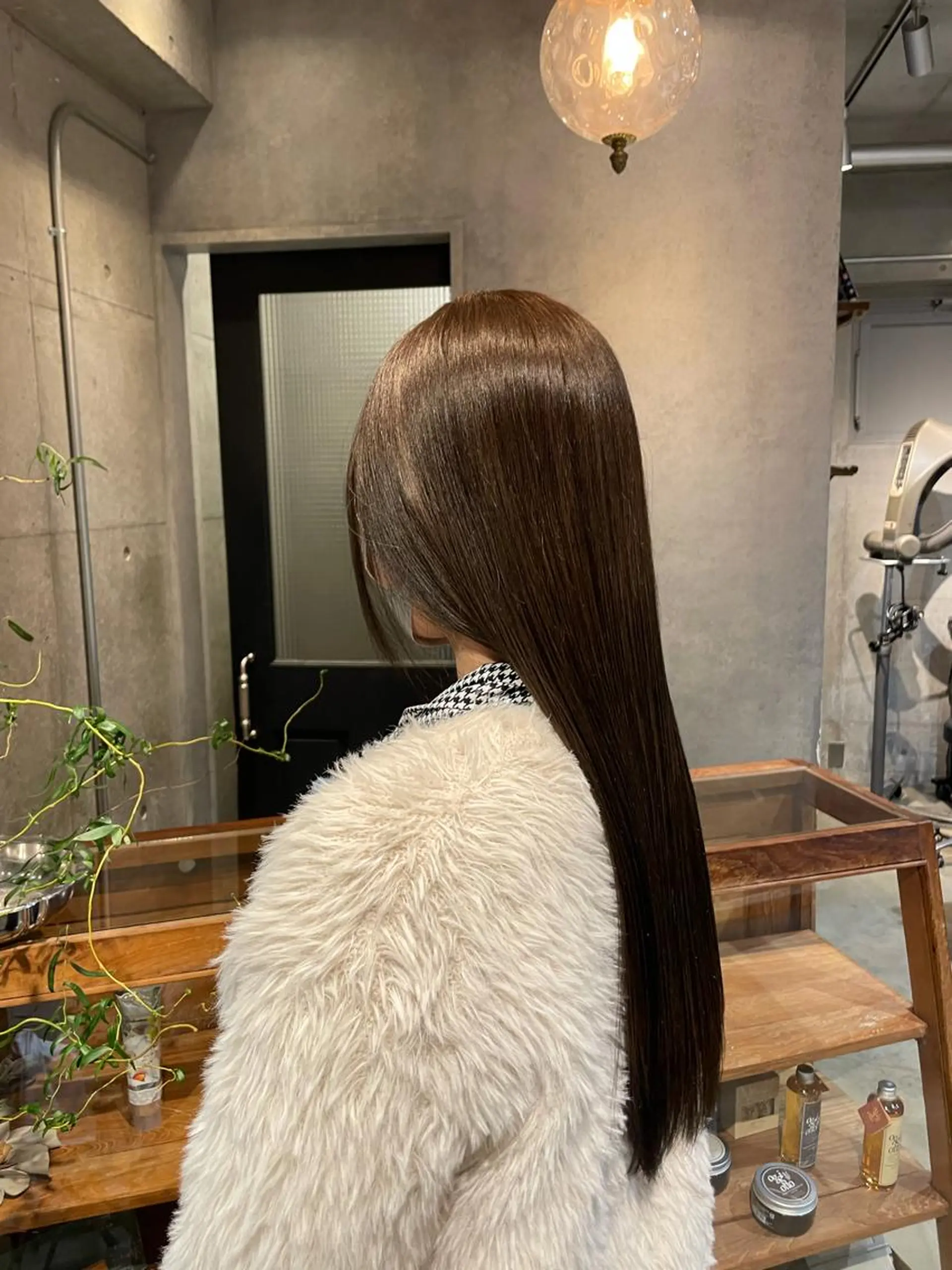 ロング カラー 透明感カラー オリーブカラー ヘアカラー トリートメント maina/透明感 ベージュ/ブラウンのヘアスタイル