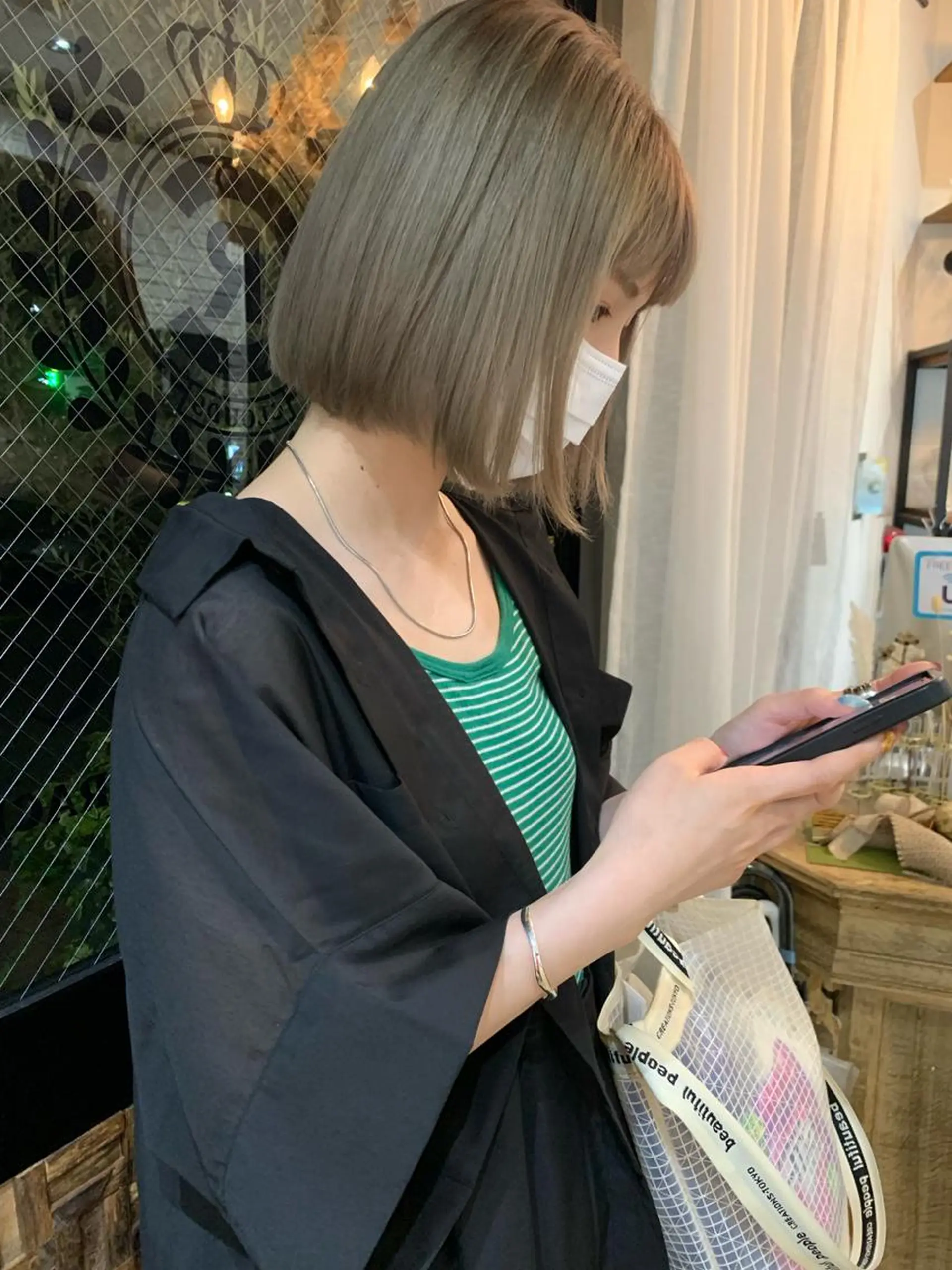 ショート カラー カット ヘアカラー トリートメント salowin梅田所属・レイヤー/顔周り /AKARIのヘアスタイル