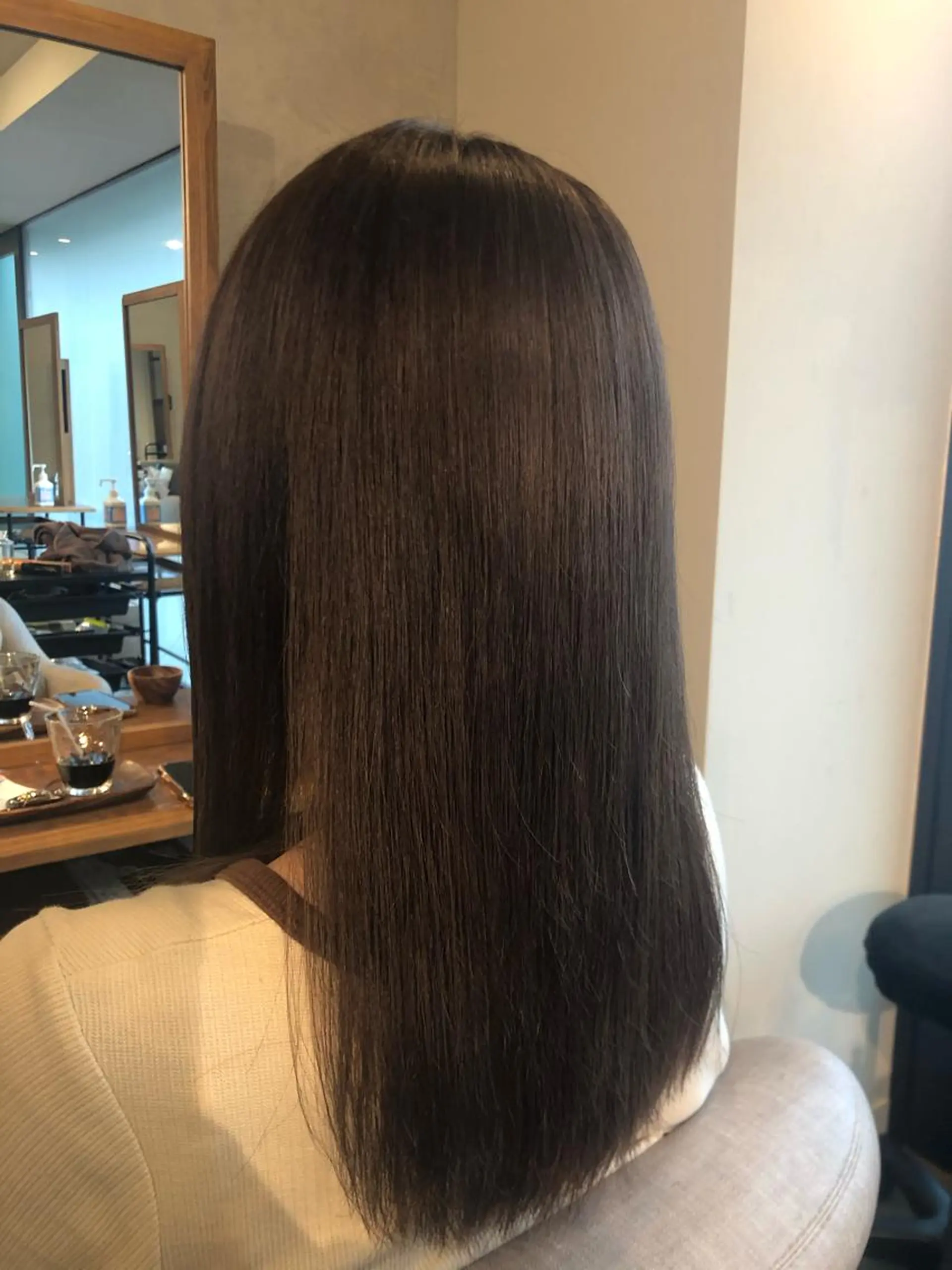 セミロング カラー アッシュ ベージュカラー ブリーチ ブラウンカラー ラベンダーカラー Hair&Make Nahoのマツエク・マツパデザイン