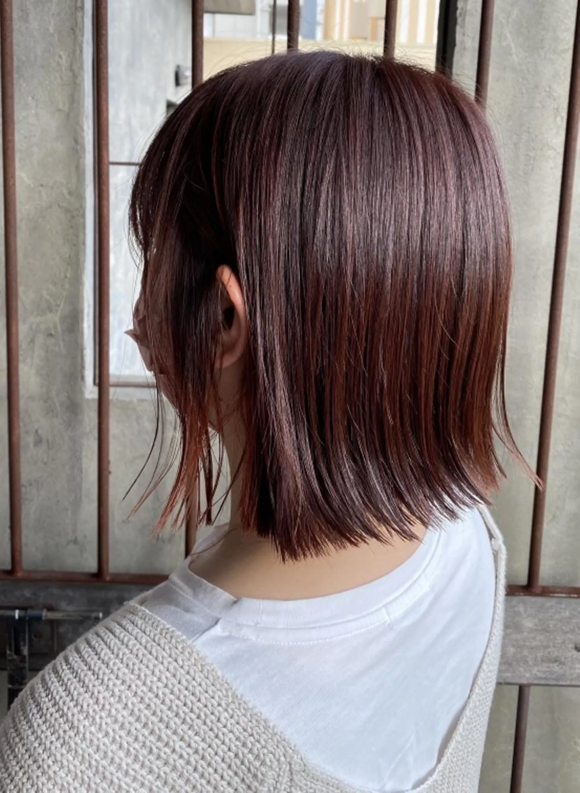 ミディアム カラー カット ヘアカラー Nina by Babyloneのヘアスタイル