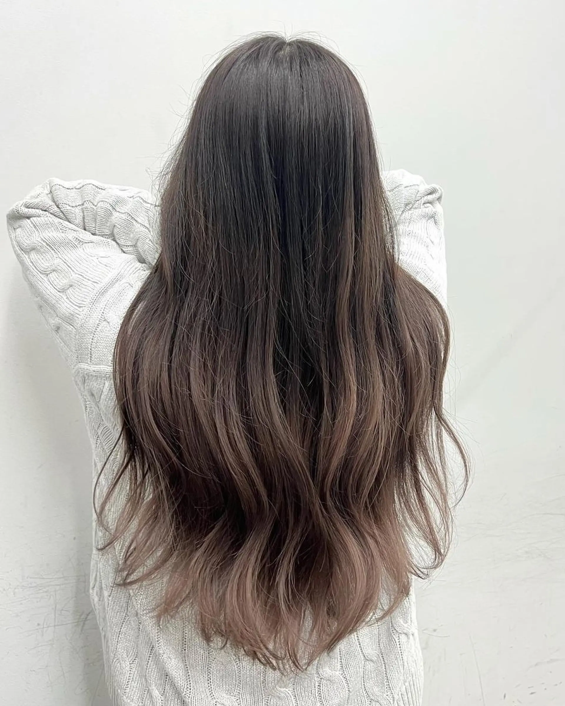 カラー アディクシーカラー バレイヤージュ ブリーチ ダブルカラー グラデーションカラー カット ヘアカラー トリートメント 【公式】amble luxe池袋東口🩷のヘアスタイル