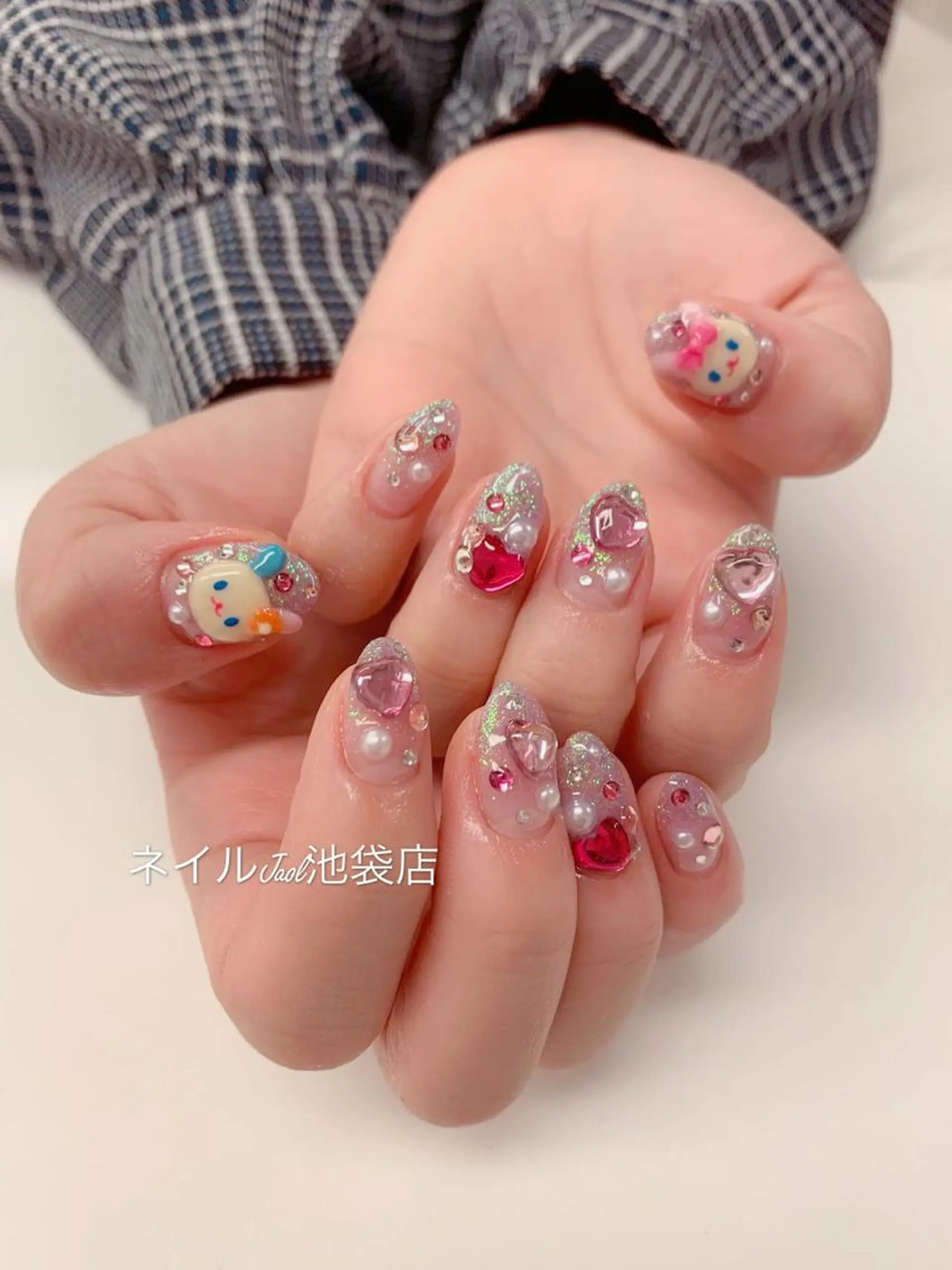 ミディアム ネイルJaol 池袋のネイルデザイン