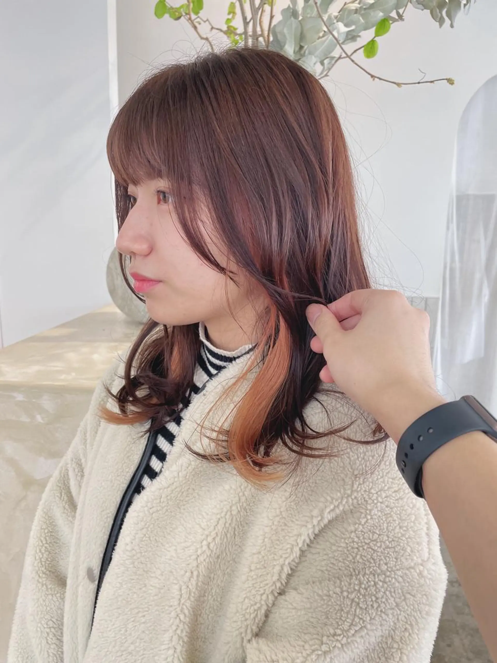 ミディアム カラー スギヤマ ショウゴのヘアスタイル