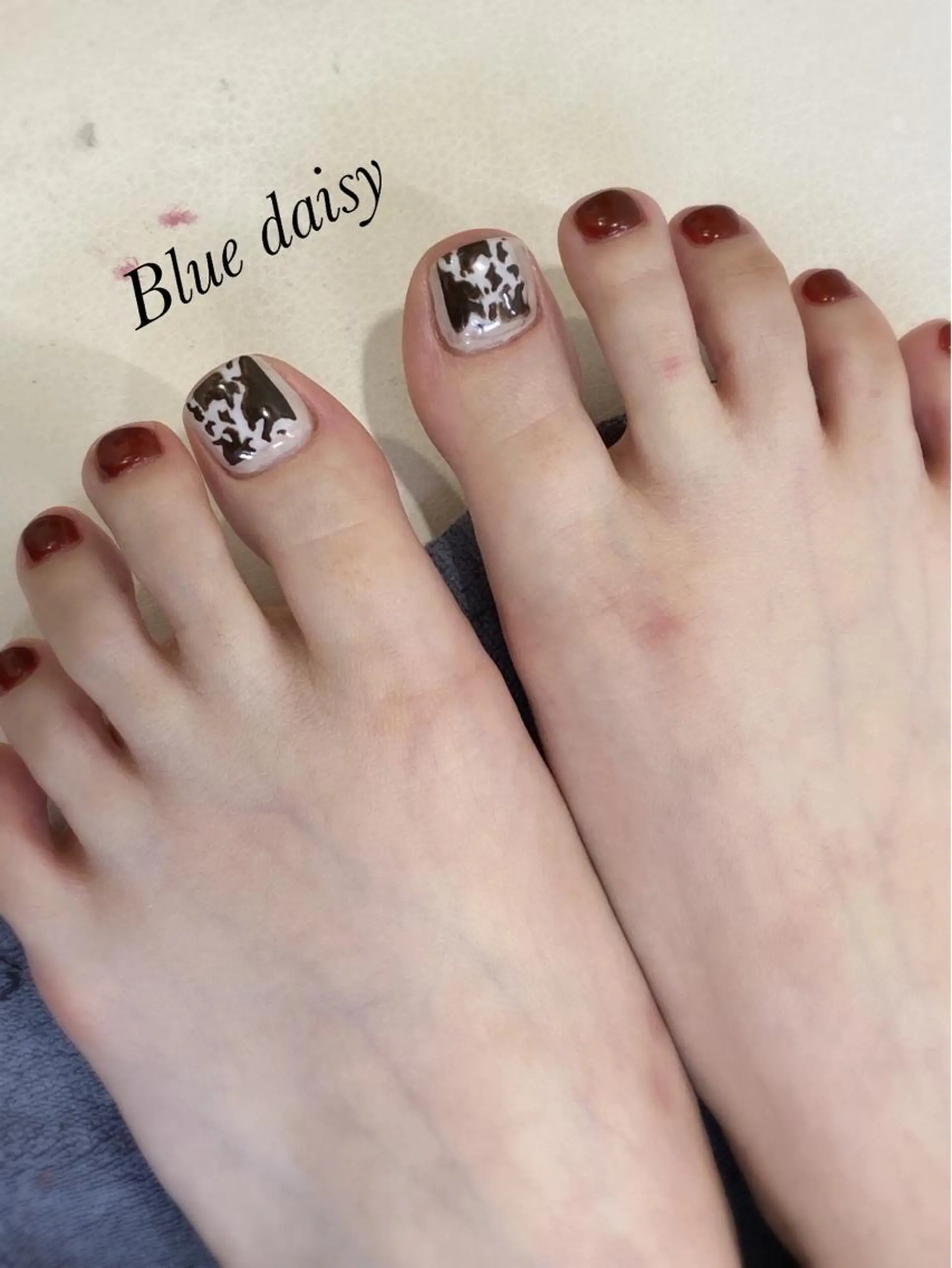 ネイル アートネイル フットネイル Blue daisy 栄本店のネイルデザイン