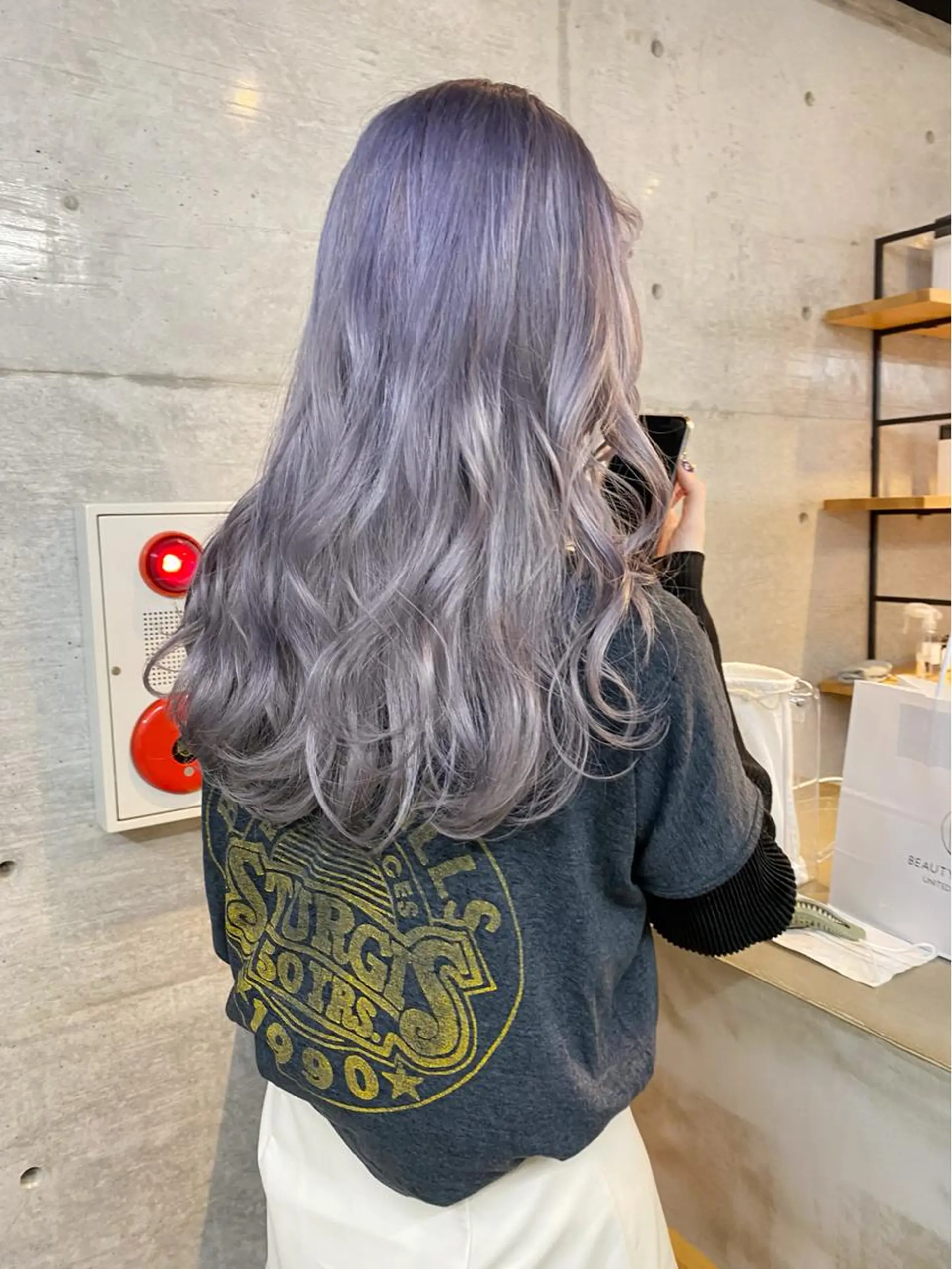 ロング カラー ヘアアレンジ ラベンダーカラー son hair HIROEのヘアスタイル