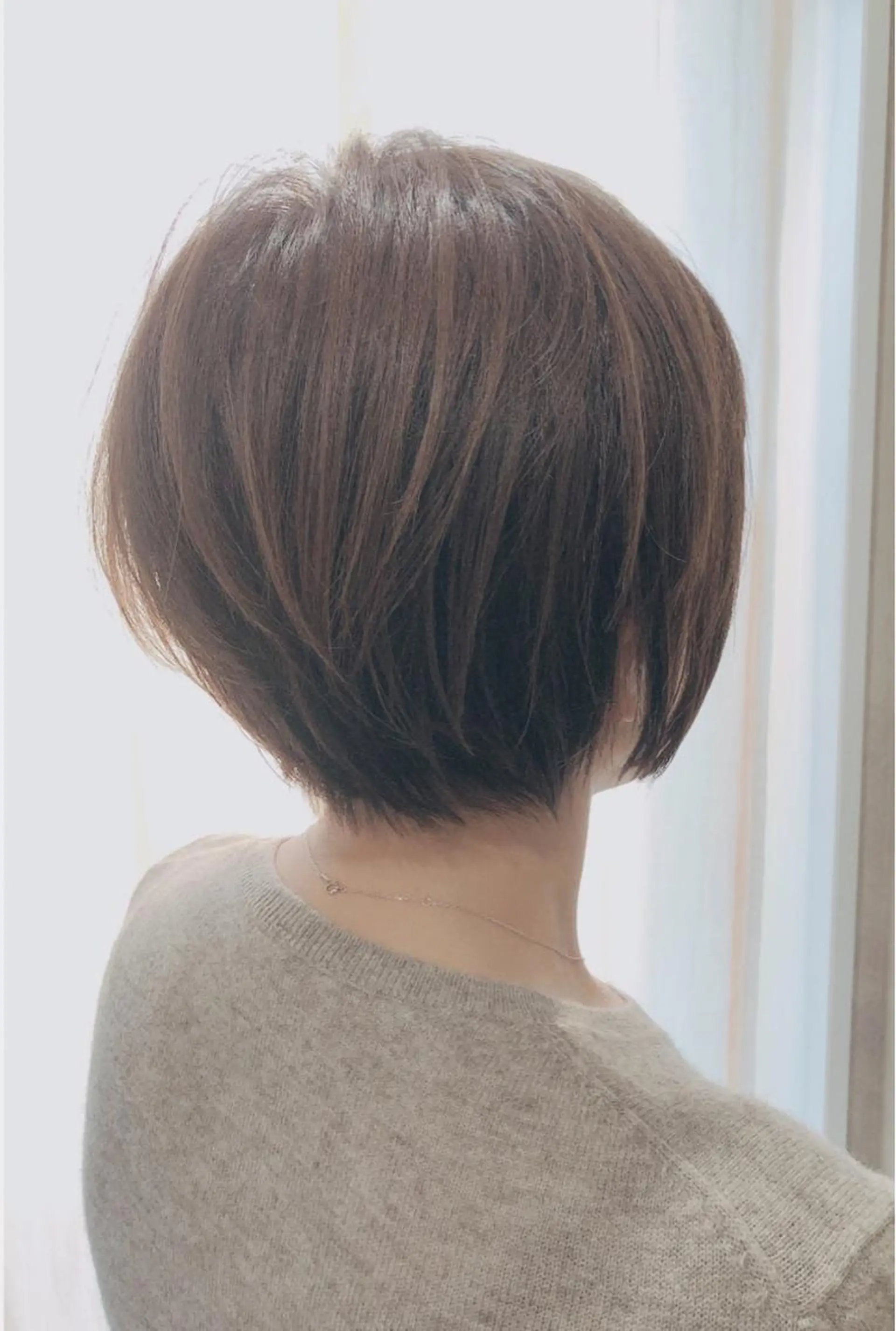 ショート カラー ハイライトカラー ハイライト 野咲き 美容室のマツエク・マツパデザイン