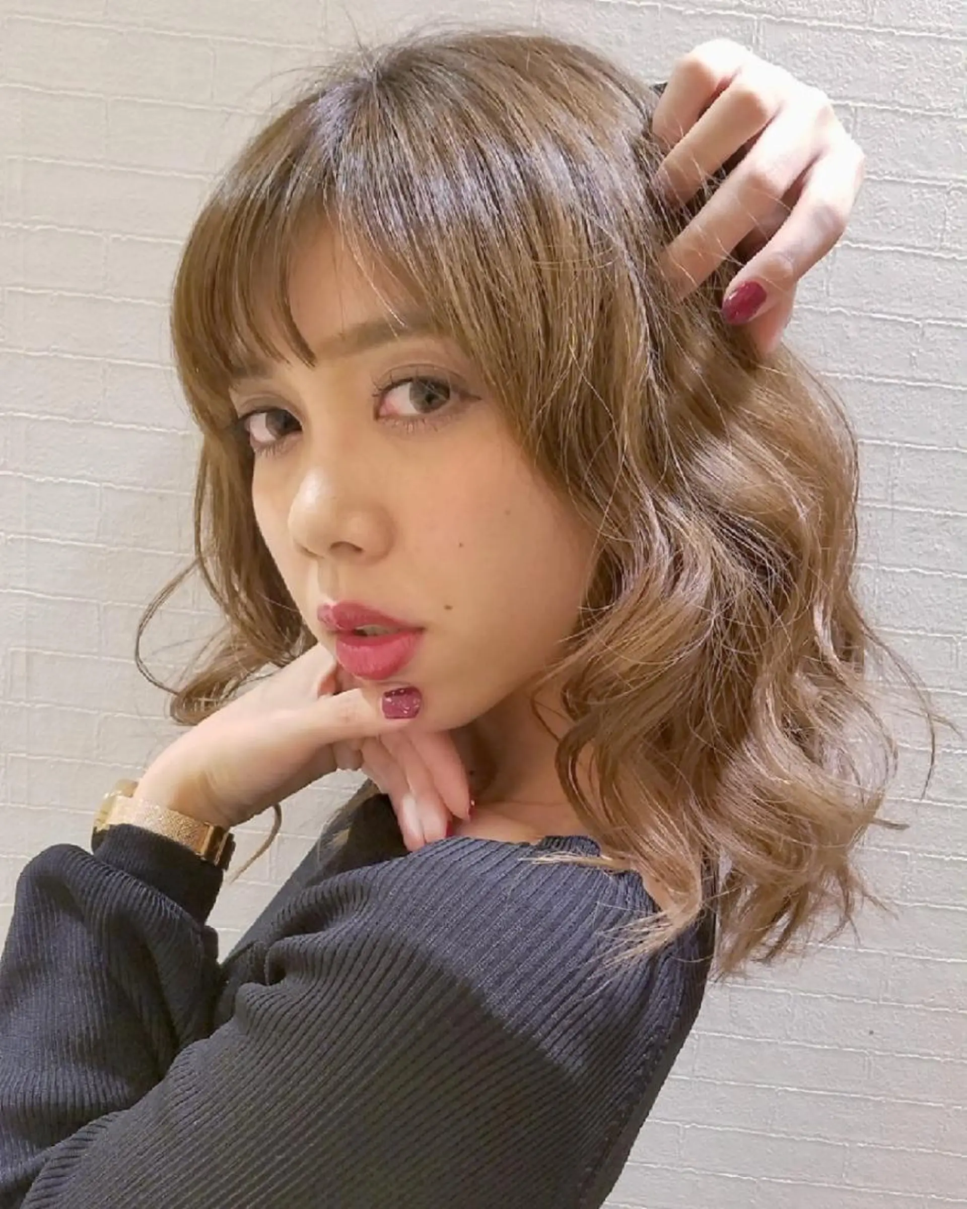 セミロング カラー ベージュカラー ミルクティーベージュ ブリーチ・ハイトーン 特化🎉内山のヘアスタイル