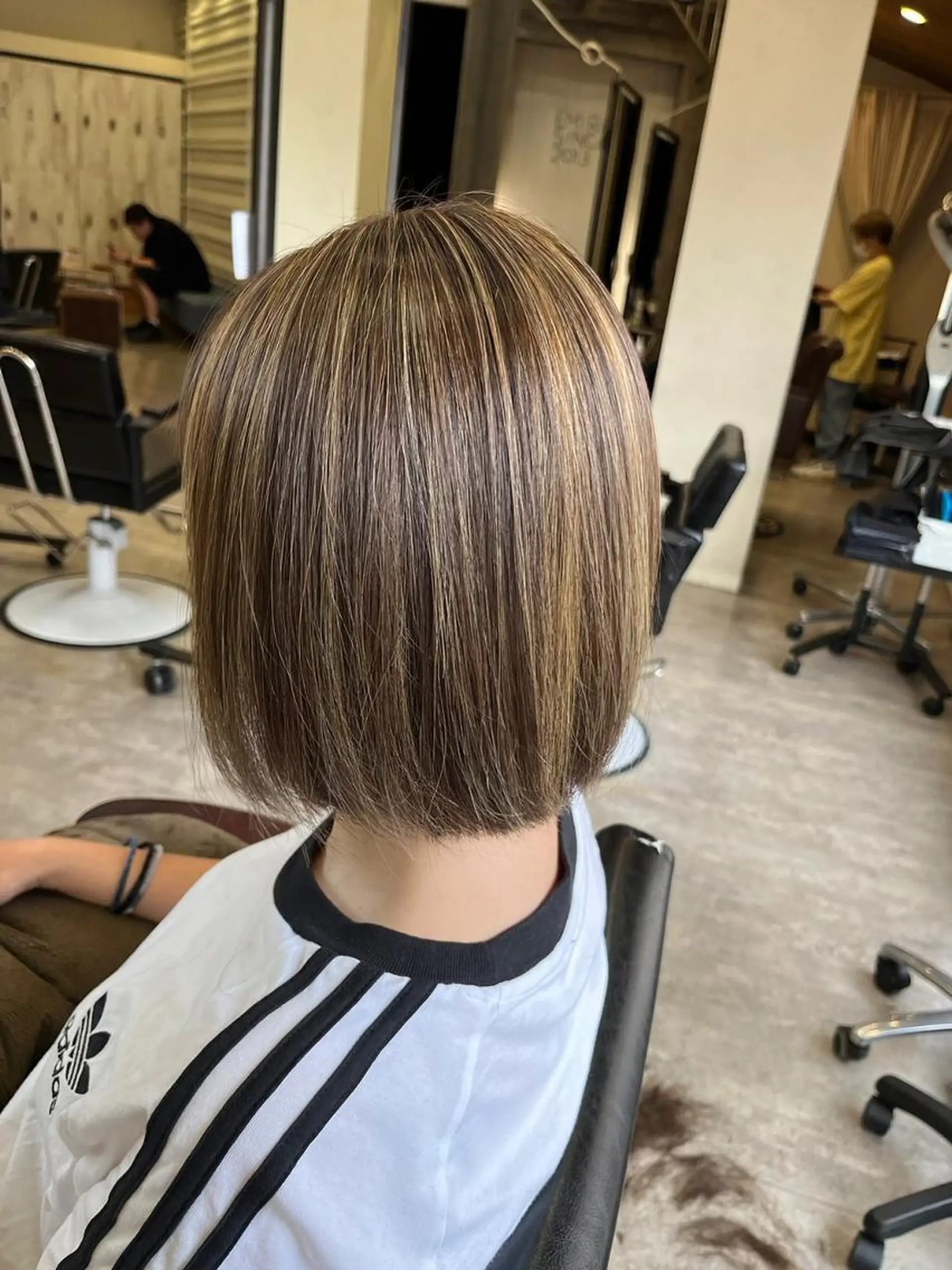 ショート カラー ワンレンボブ ショートボブ ボブ 外国人風カラー 似合わせカット N° emirai 溝の口のヘアスタイル