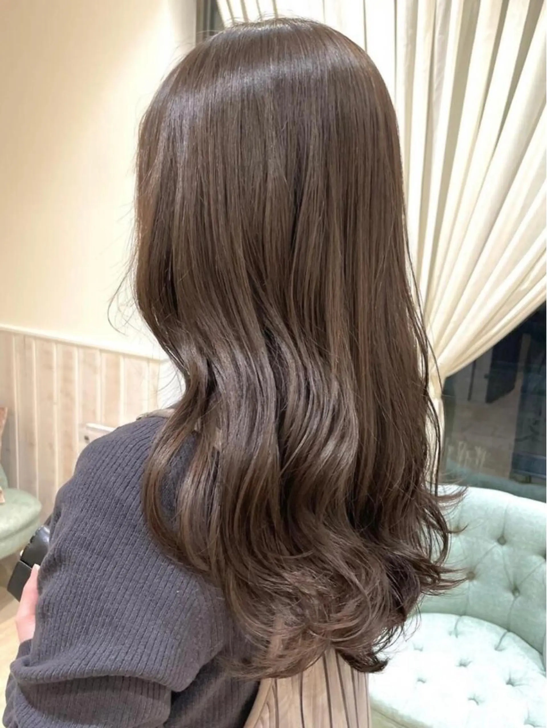 ロング カラー 透け感カラー🌿 小島 りなのヘアスタイル