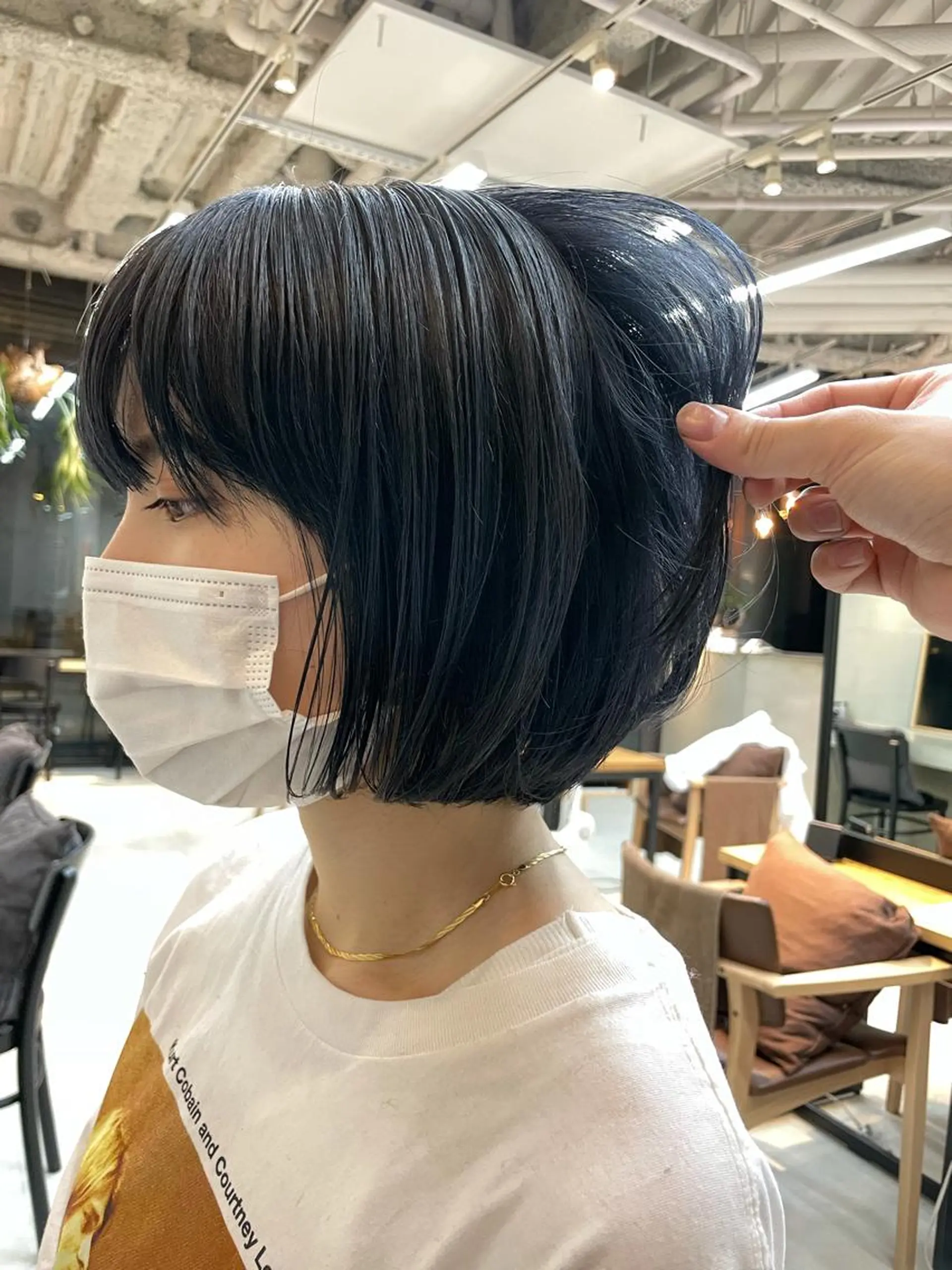 カラー ブリーチ ブルーカラー ブルージュ ダブルカラー ブリーチなしカラー ボブ/ショート /パーマ/shinのヘアスタイル