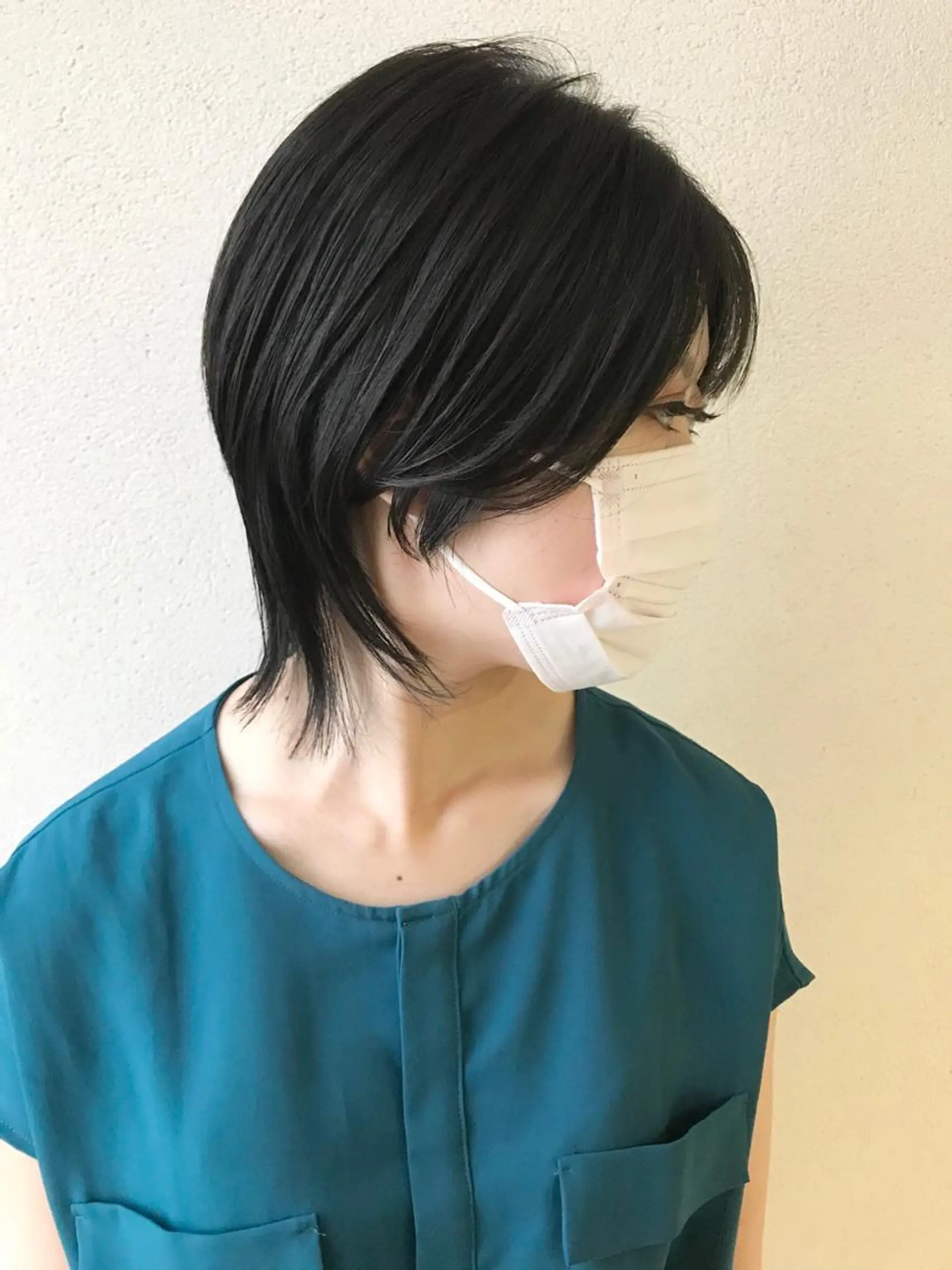 ショート ウルフカット 沢田 瞳のヘアスタイル