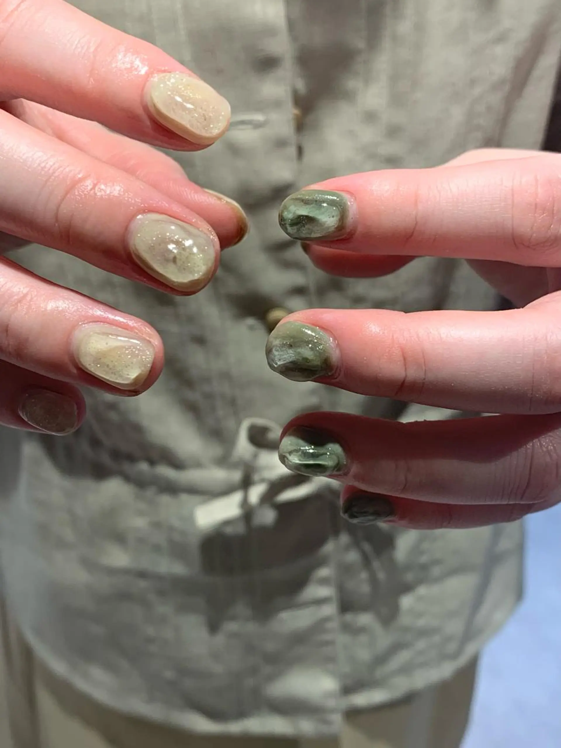 ネイル ニュアンスネイル マキノ ユイのネイルデザイン