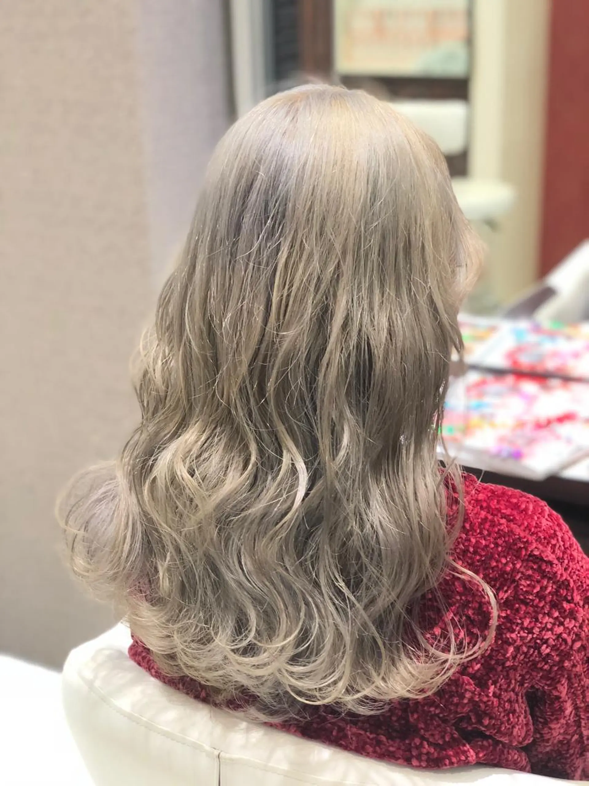 ロング カラー ヘアアレンジ ヘアカラー トリートメント 渡辺　亮/ 白髪ぼかし/髪質改善のヘアスタイル