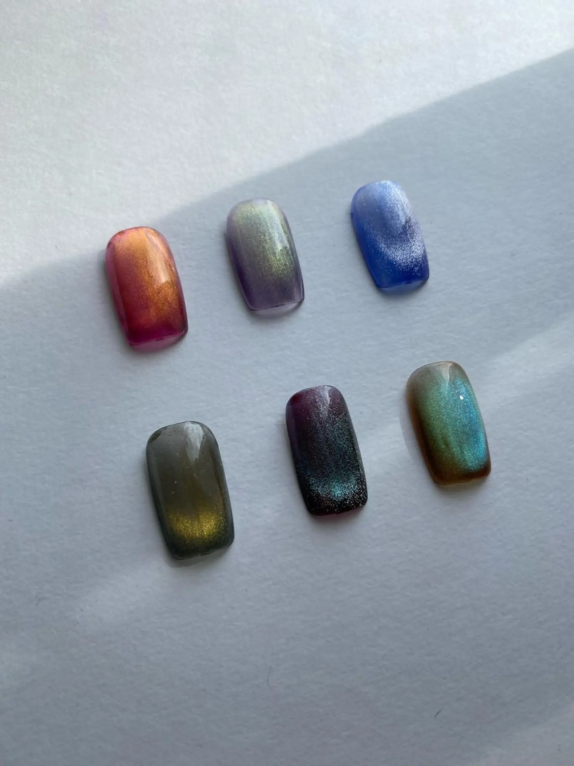 ネイル マグネットネイル ニュアンスネイル 春ネイル 草加ニュアンスネイル 🌚hersのネイルデザイン