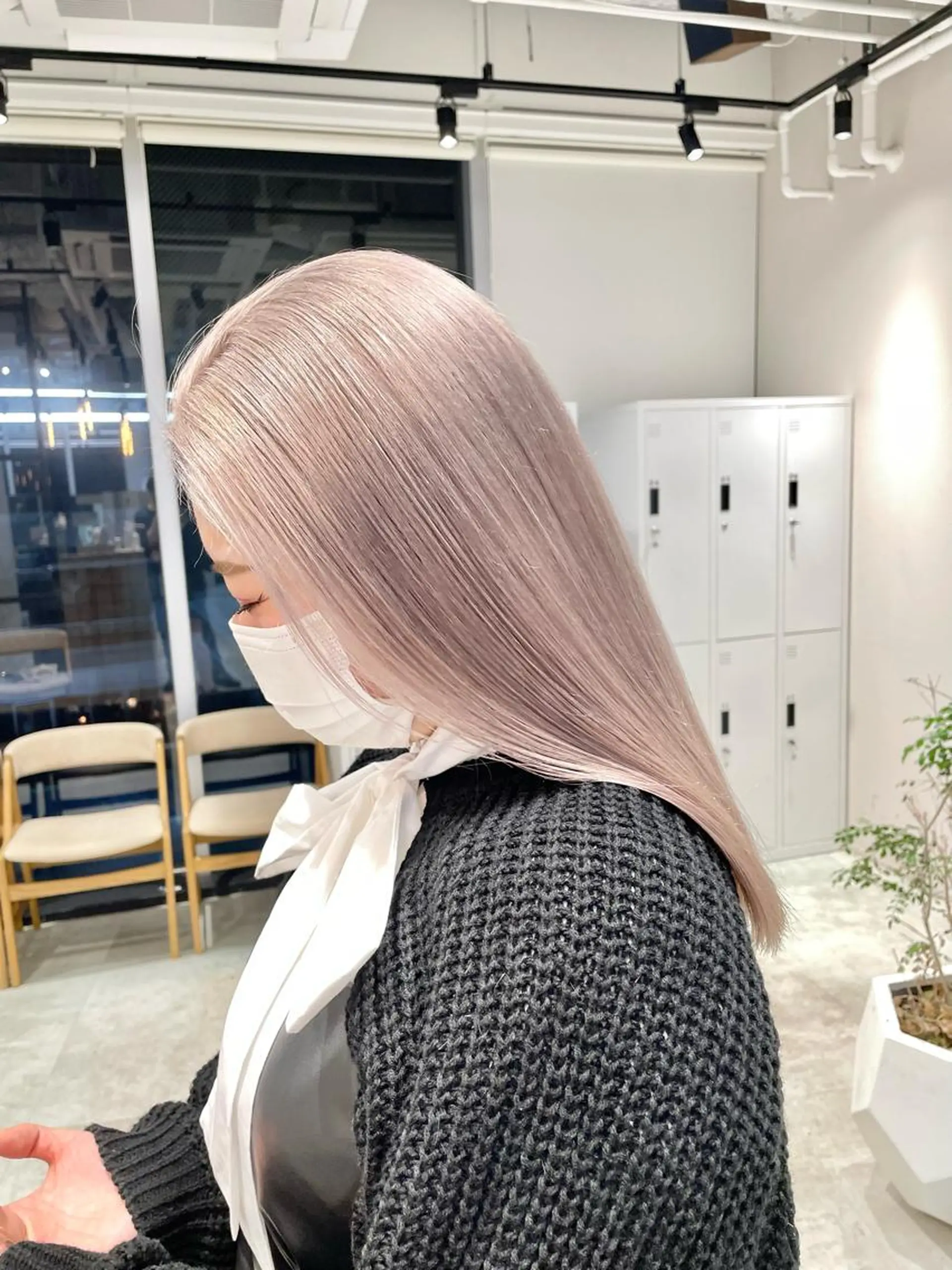 ロング カラー ベージュカラー ホワイトベージュ ヘアカラー トリートメント ヘアセット ハイトーン×レイヤー /遠藤将太のヘアスタイル