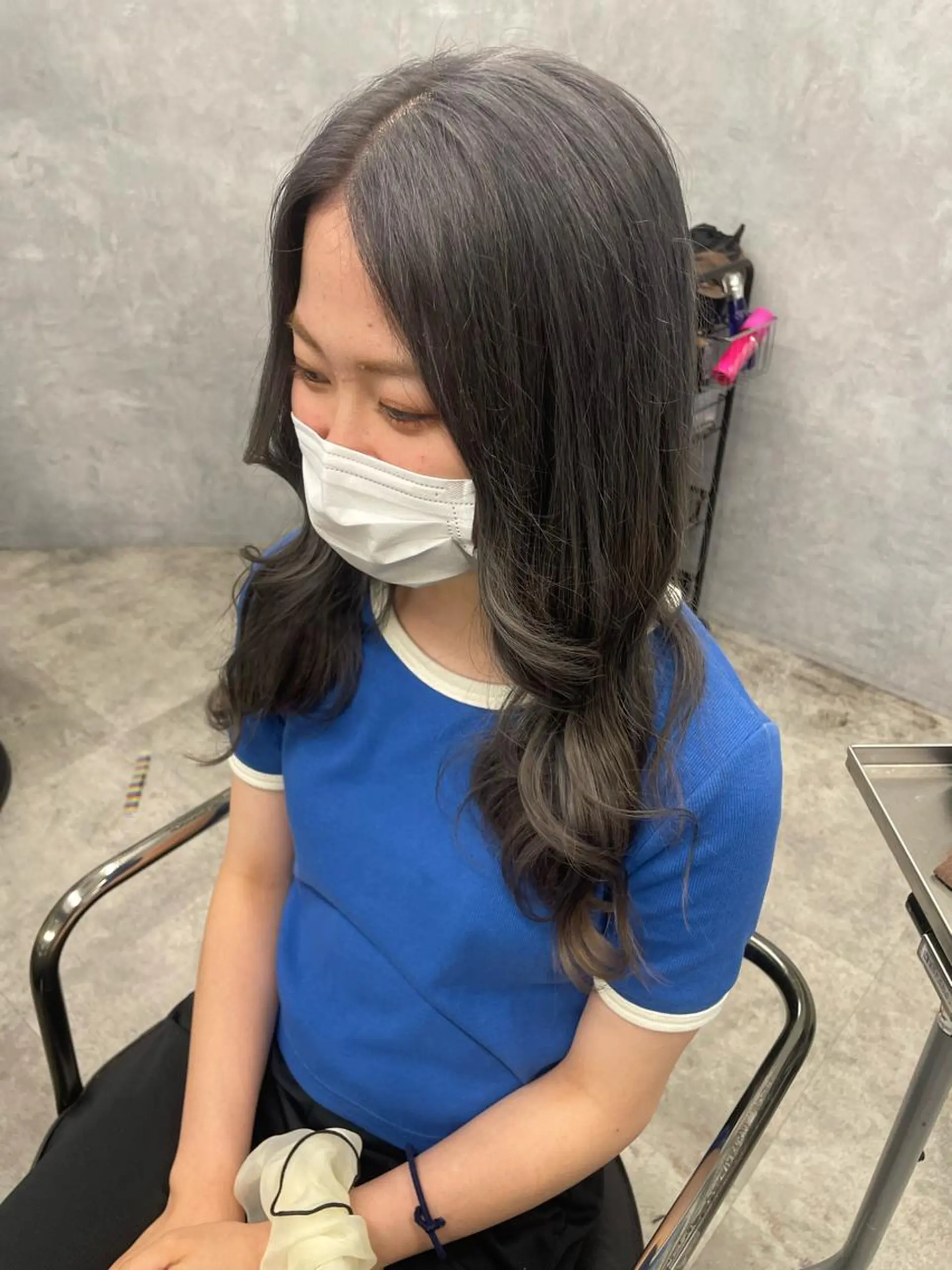 ロング Cielro/ダブル カラー/西田咲希のヘアスタイル