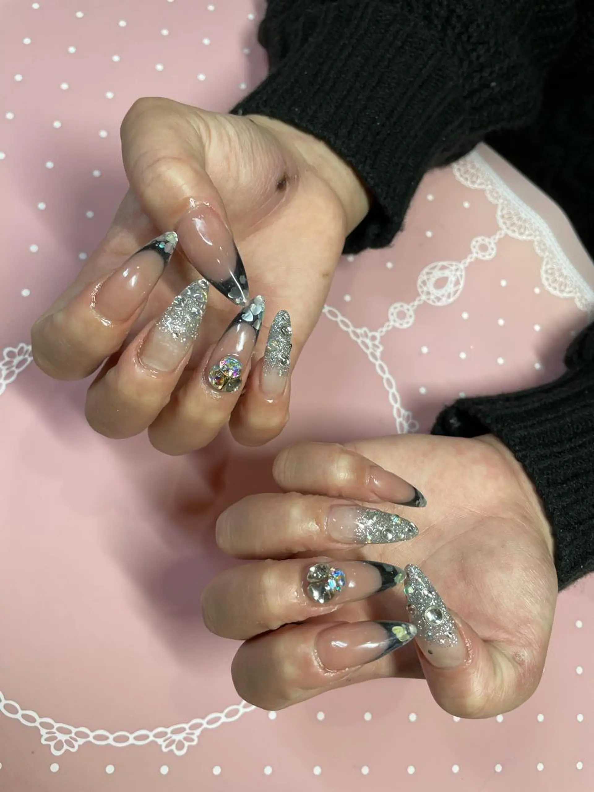 ロング ネイル フレンチネイル ストーンネイル ハンドネイル 《LB》ラブリエ Nail&eyeのマツエク・マツパデザイン