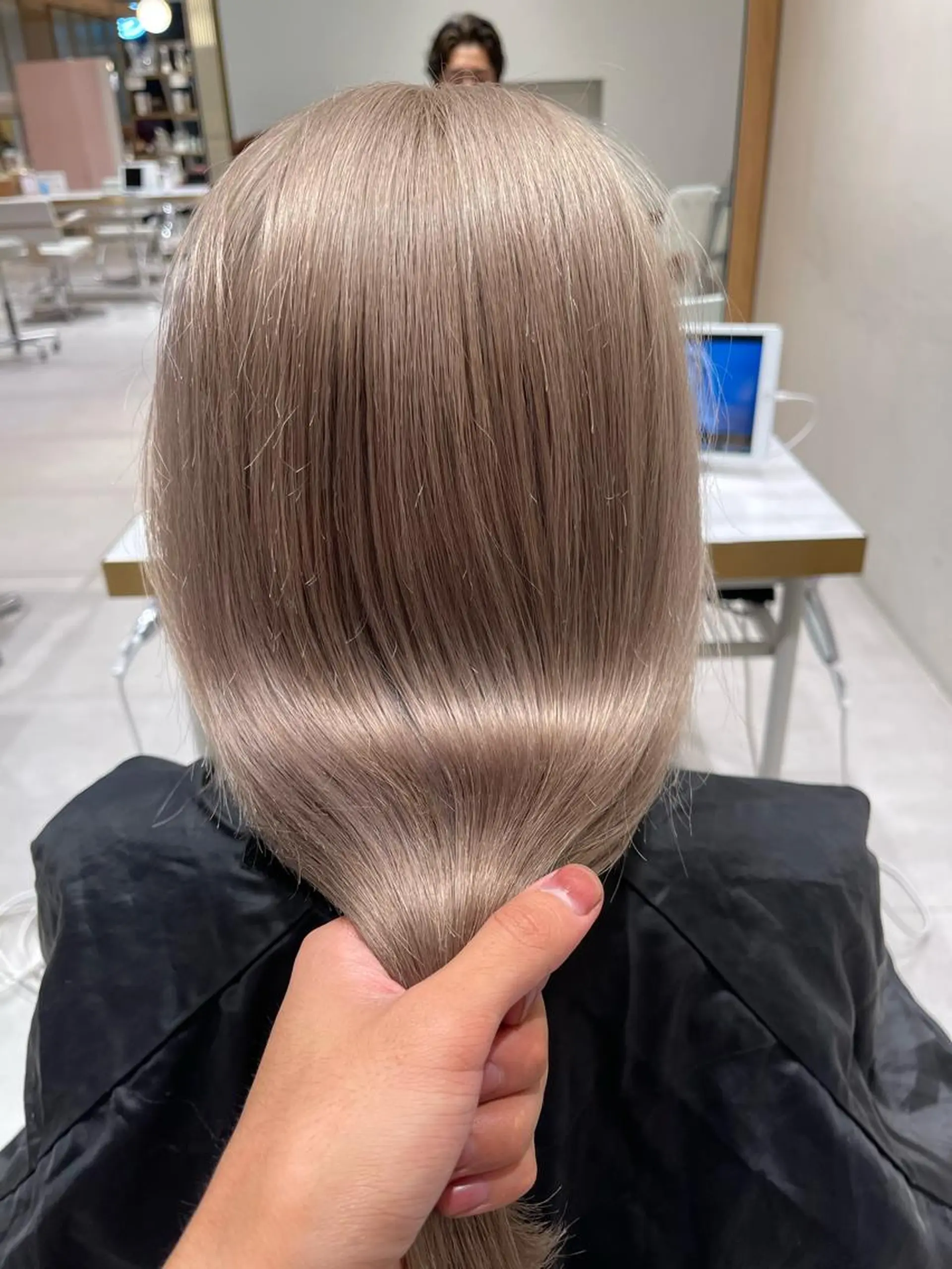セミロング カラー ヘアアレンジ カット ヘアカラー トリートメント ヘアセット レイヤーカット/ボブ /縮毛矯正✨大輝のヘアスタイル