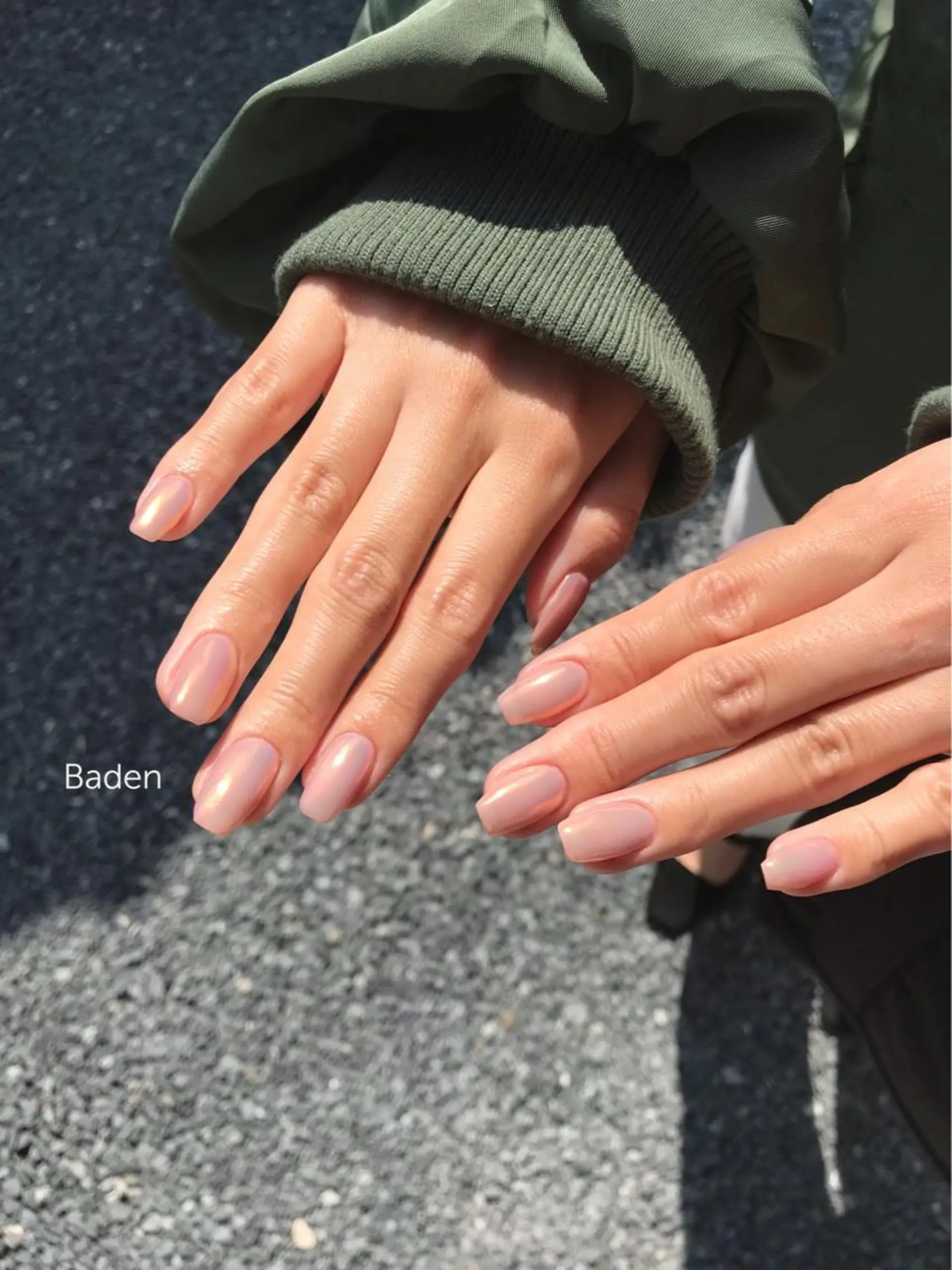 ネイル ミラーネイル オレンジ ピンク ピンクベージュ ハンドネイル Baden Nail ﾊﾞ-ﾃﾞﾝ ﾈｲﾙのネイルデザイン