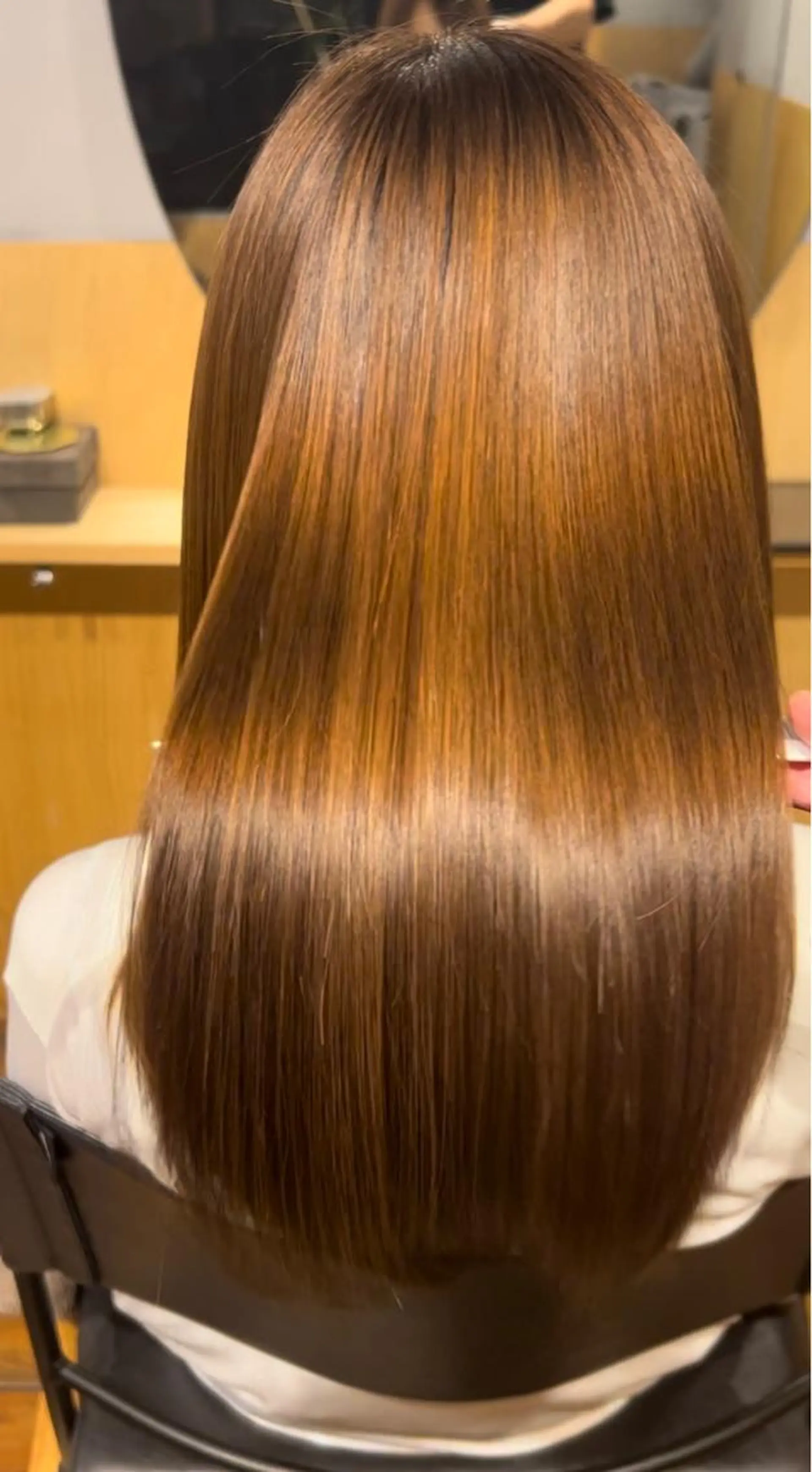 セミロング カラー パーマ ブリーチ ケアブリーチ ダブルカラー ハイライトカラー インナーカラー 【美髪とカット】 AKIFUMIのヘアスタイル