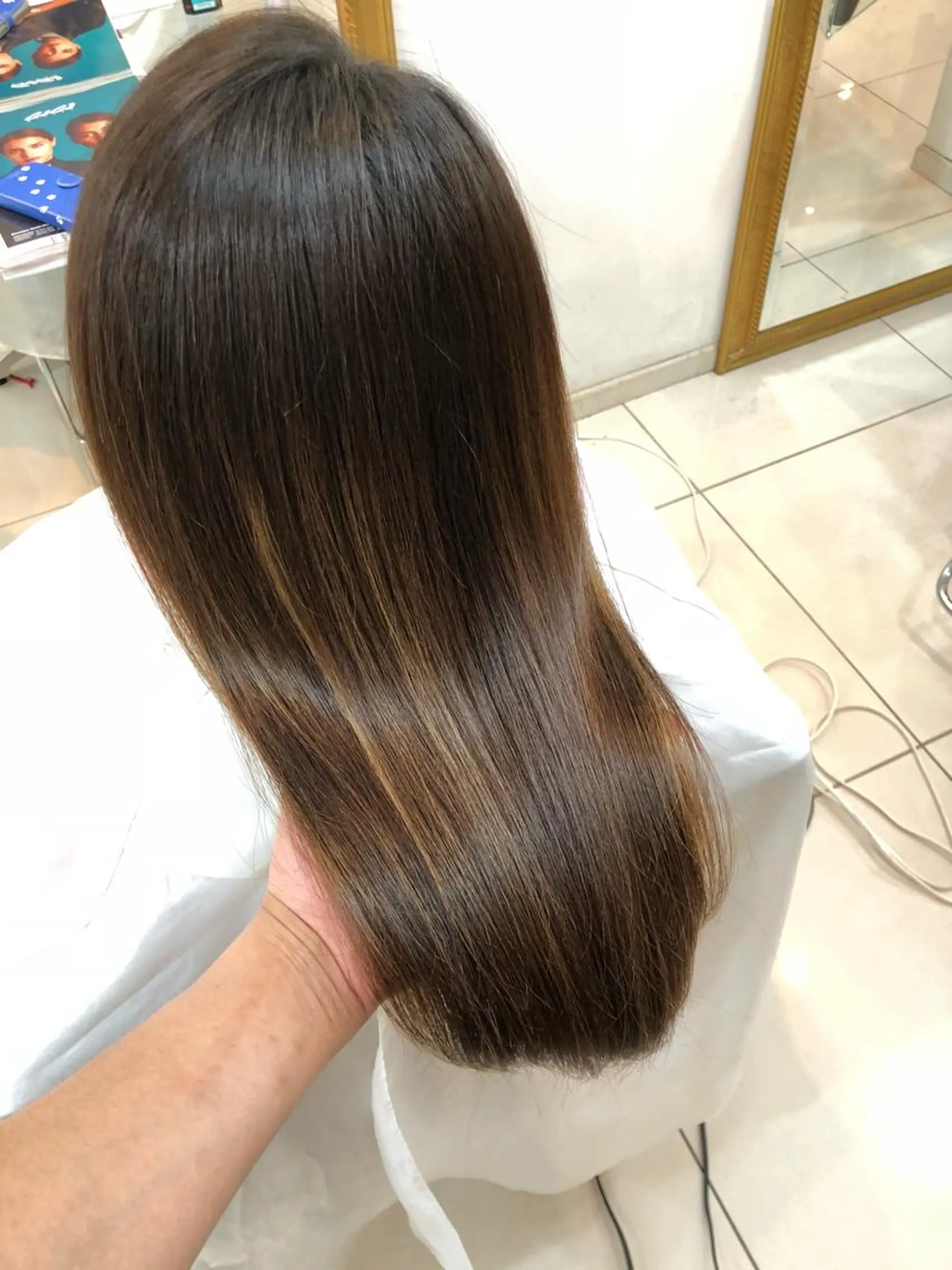 ミディアム カラー 縮毛矯正⭐️ TAKAHIROのヘアスタイル