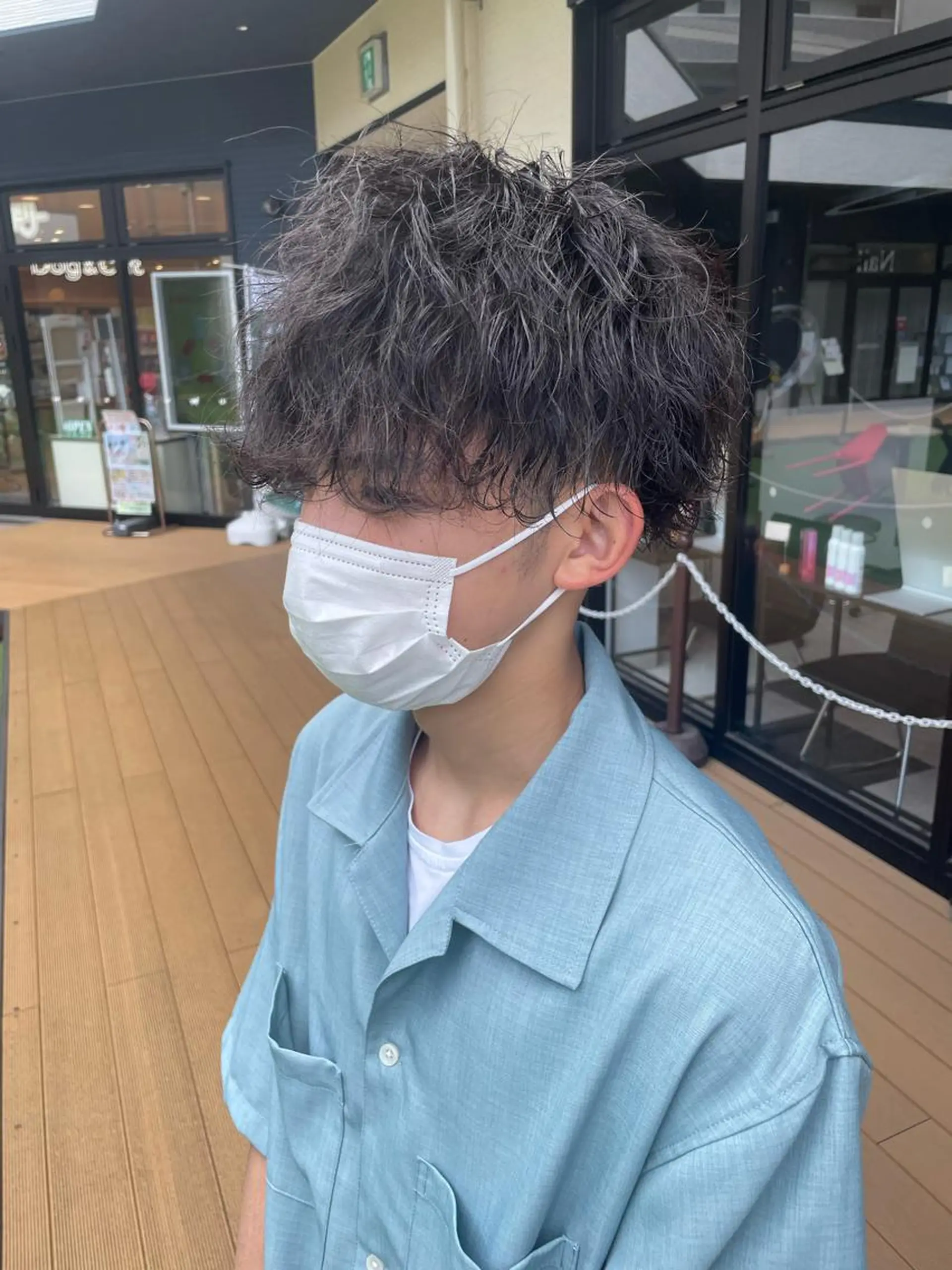 ショート パーマ メンズ マッシュ メンズパーマ メンズヘア特化 崎田 成人のヘアスタイル