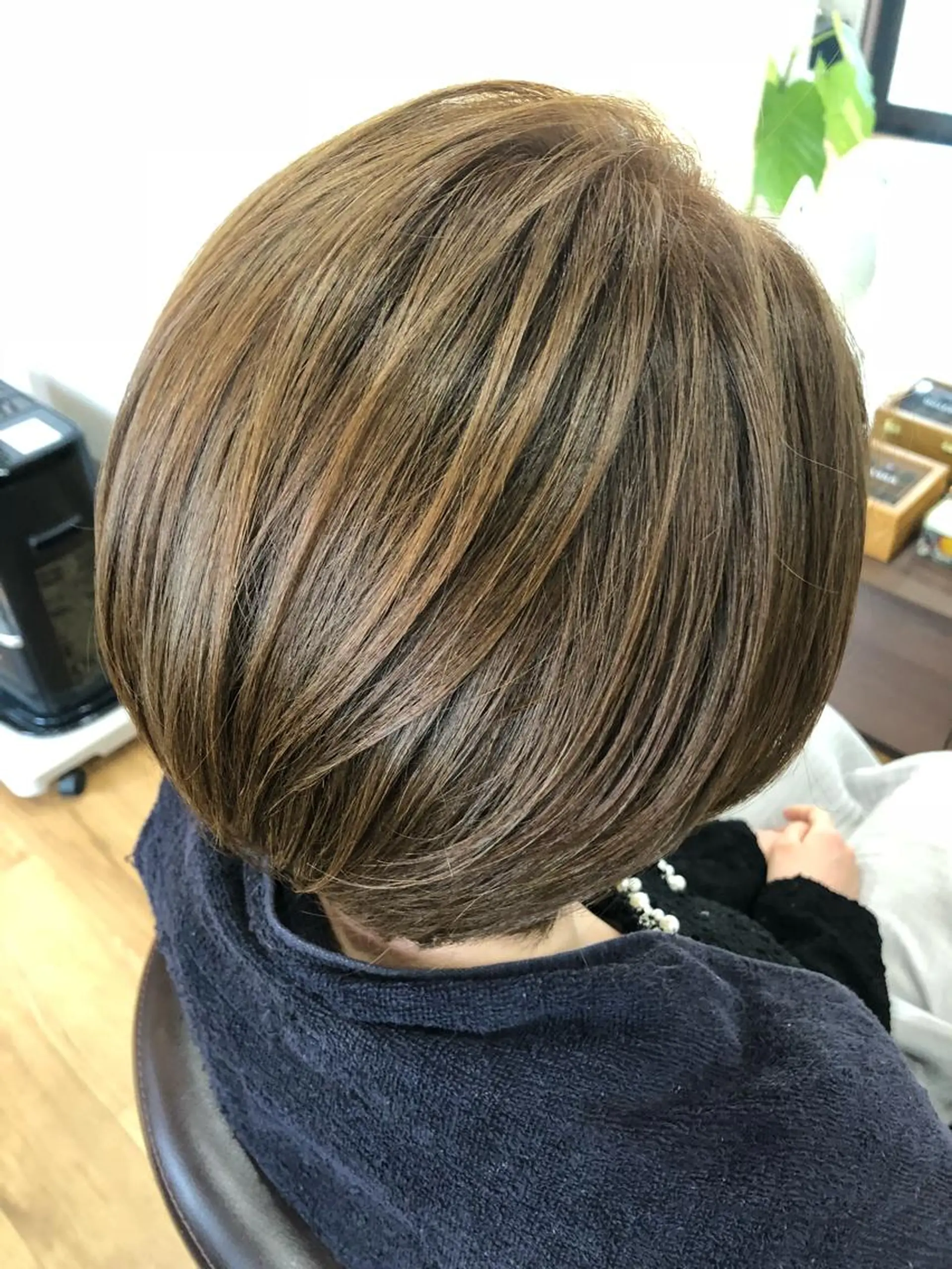 ショート アッシュ ヘアカラー 田中 佐枝子のヘアスタイル