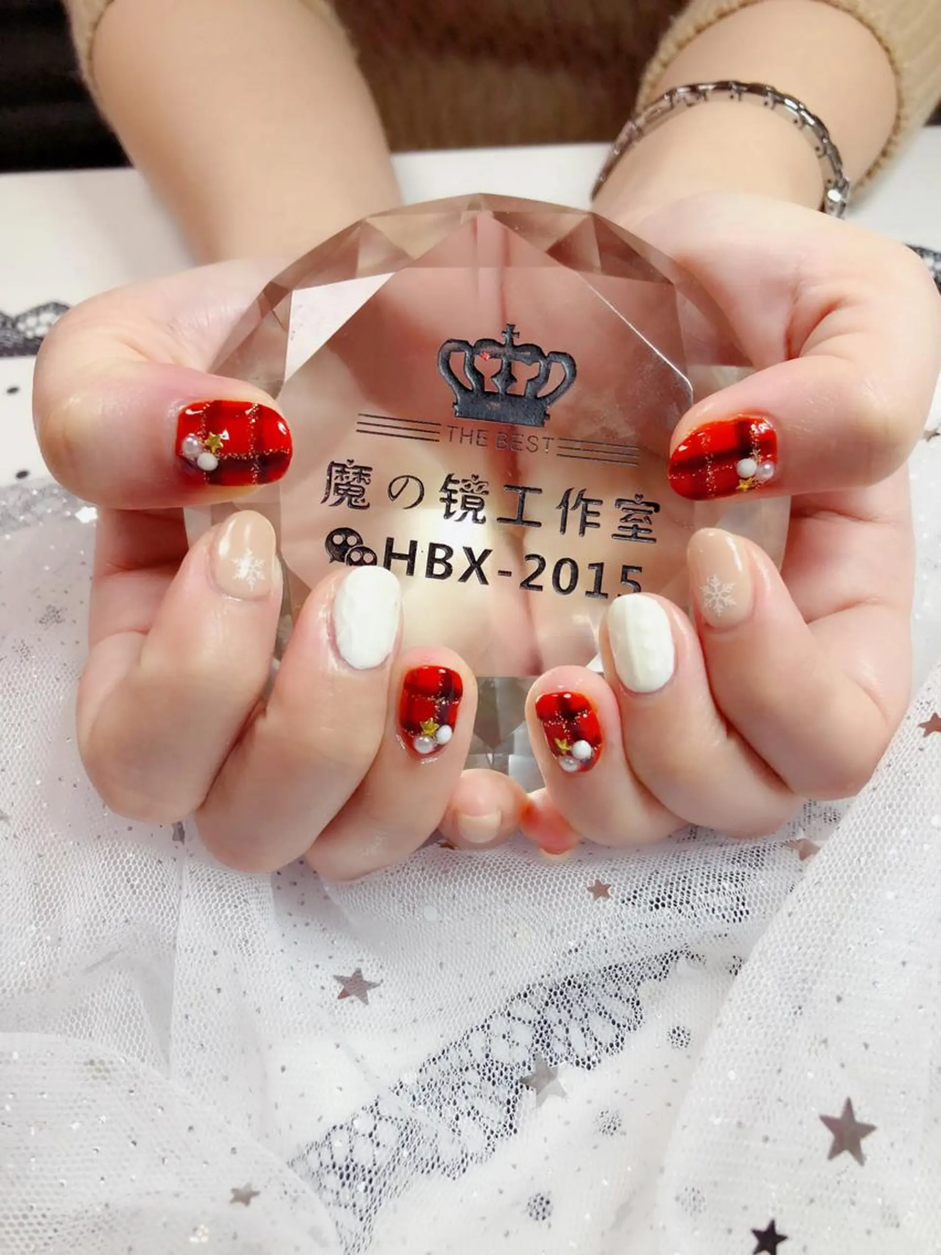 ネイル ハンドネイル マジック ミラーのネイルデザイン