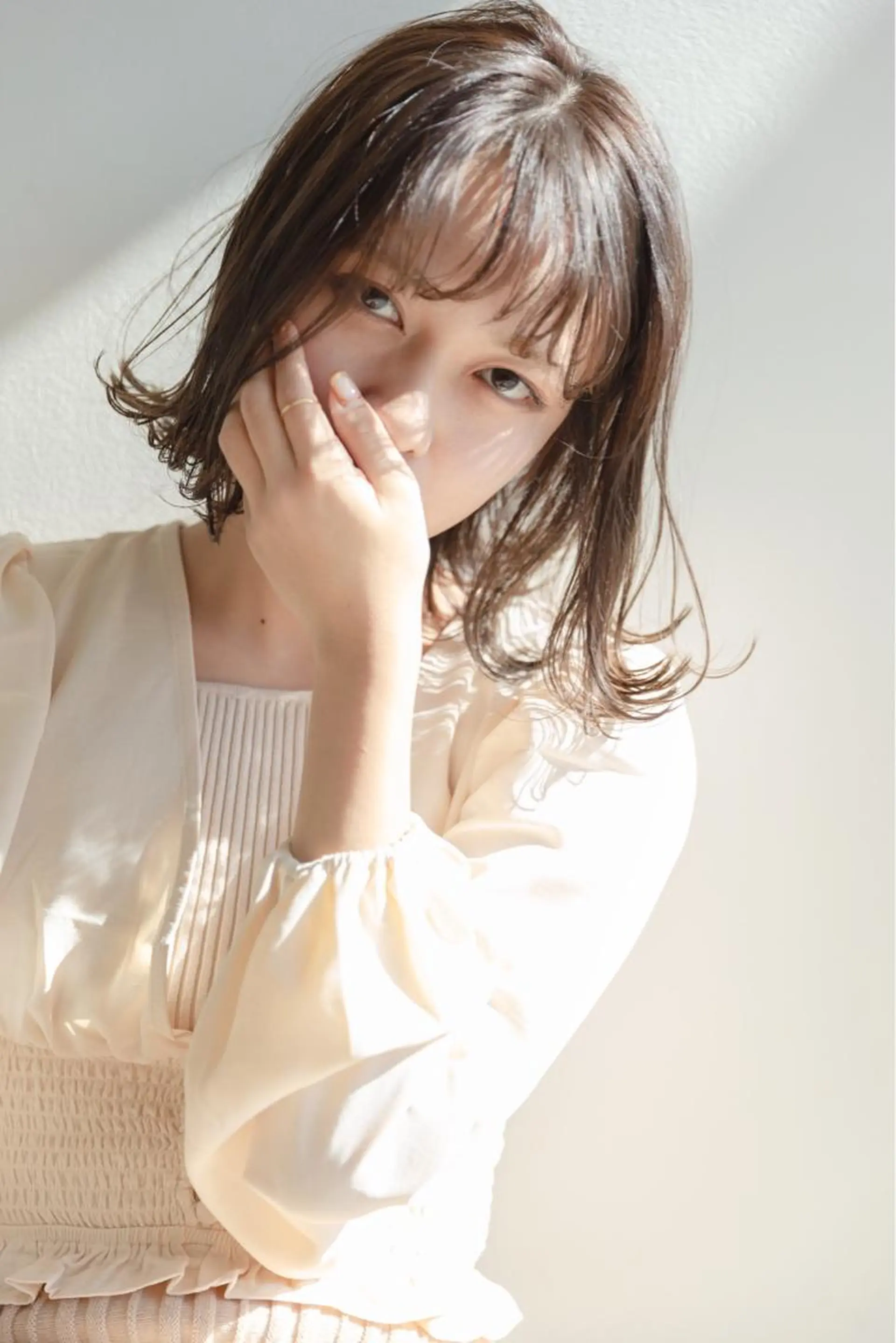 ショート カラー ツジガキ ユウスケのヘアスタイル