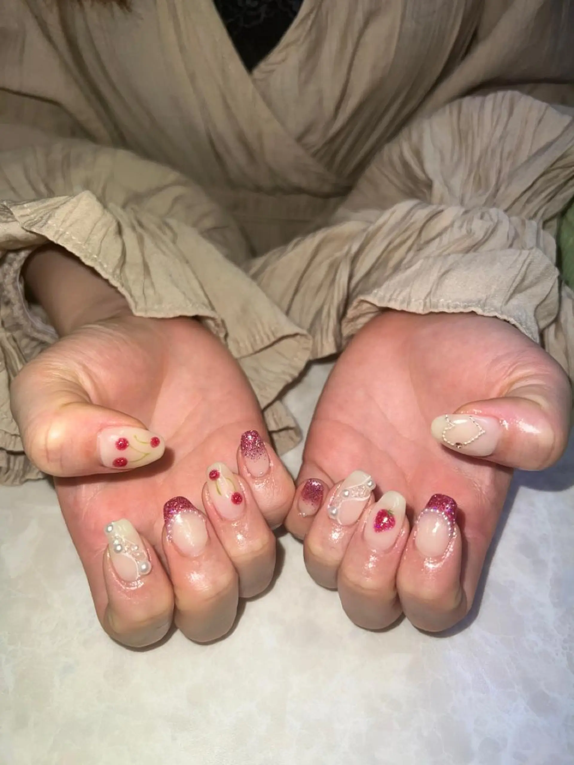 ネイル ハンドネイル ハンドケア Allma Nailのネイルデザイン