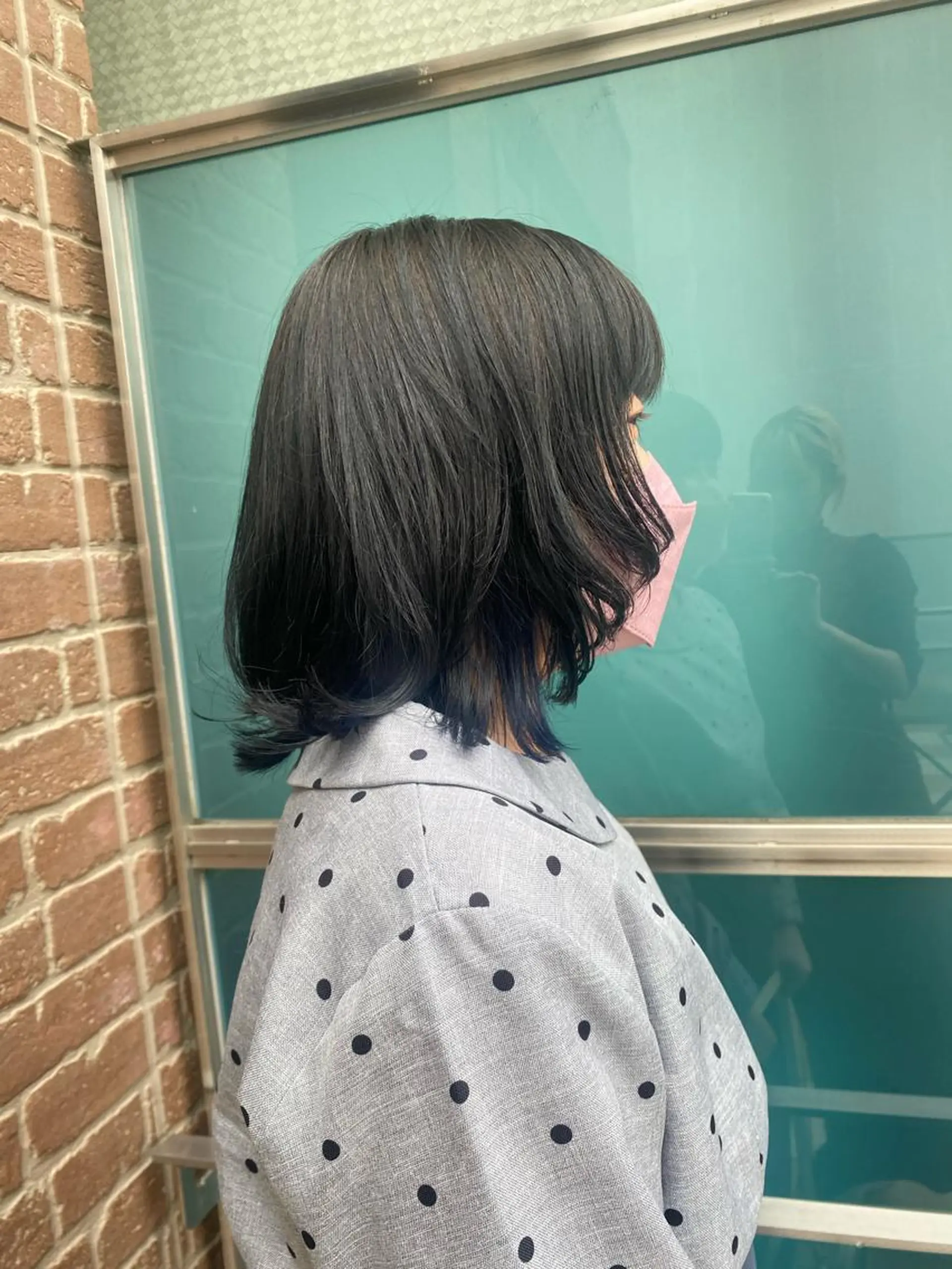 ミディアム ボブ ウルフカット 花見 亜沙美のヘアスタイル