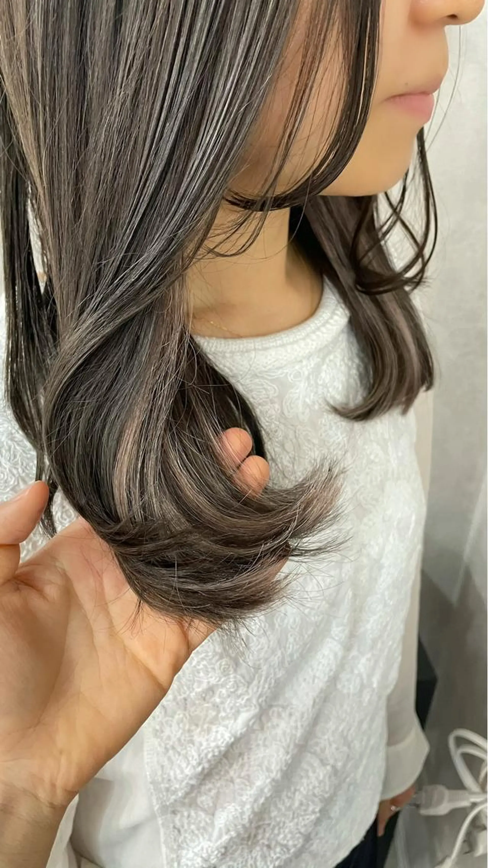 ミディアム シールエクステ エクステ 韓国メンズヘア　ミル クティボブ　足立佳代のヘアスタイル