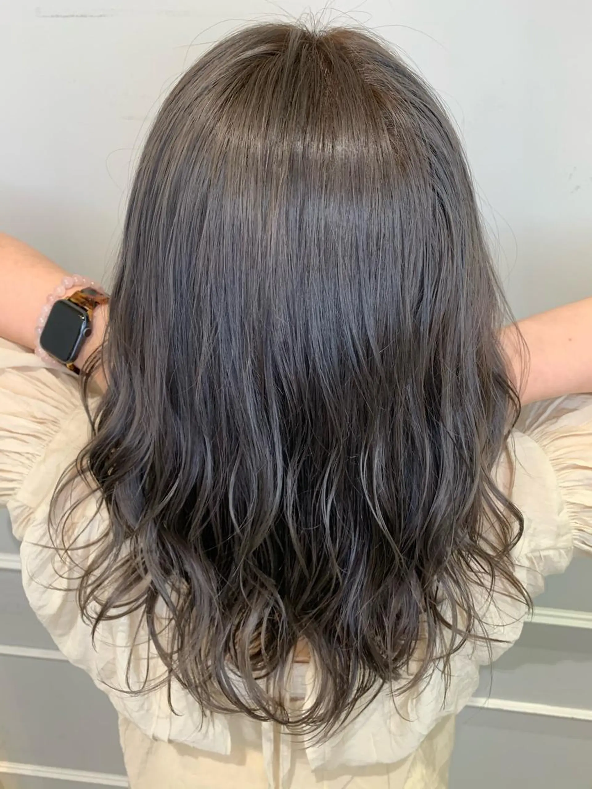 セミロング カラー ブルーカラー ブルーバイオレット バイオレットカラー ヘアカラー トリートメント 🦖鶴岡香純🦖 5/1から復帰しますのヘアスタイル