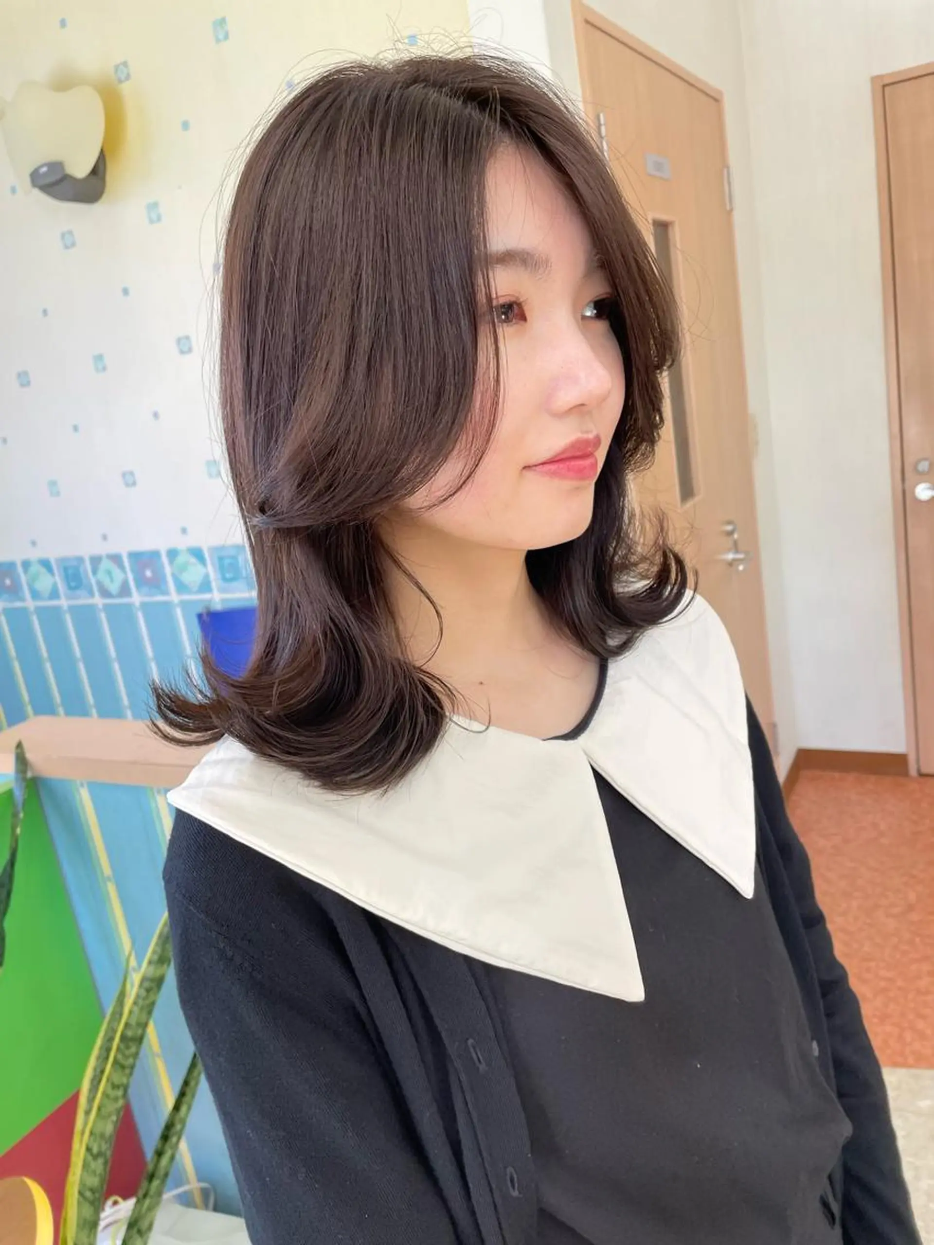 ミディアム カラー 韓国風ヘア yui .のヘアスタイル
