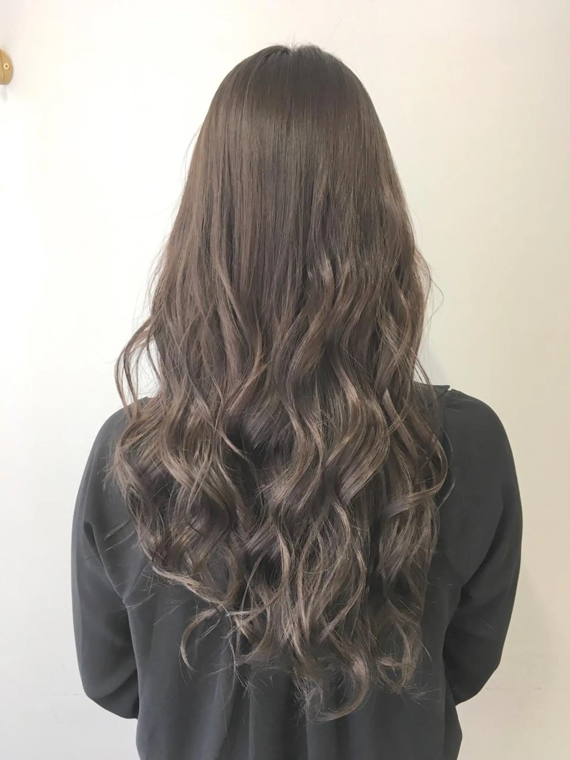 ロング カラー ベージュカラー ヘアカラー トリートメント ヘアセット yoshi ☆のヘアスタイル