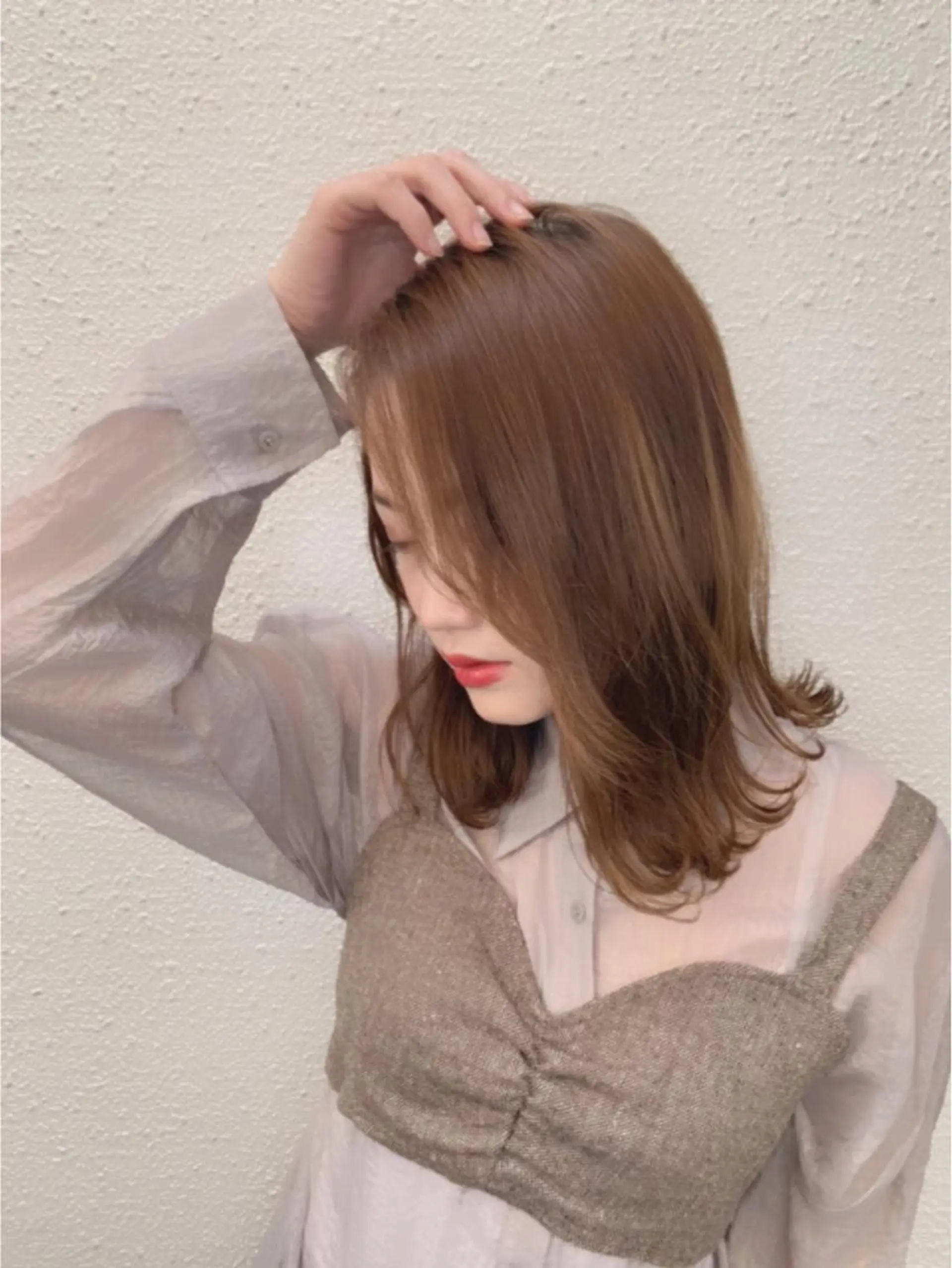 ミディアム カラー 永山 愛莉のヘアスタイル