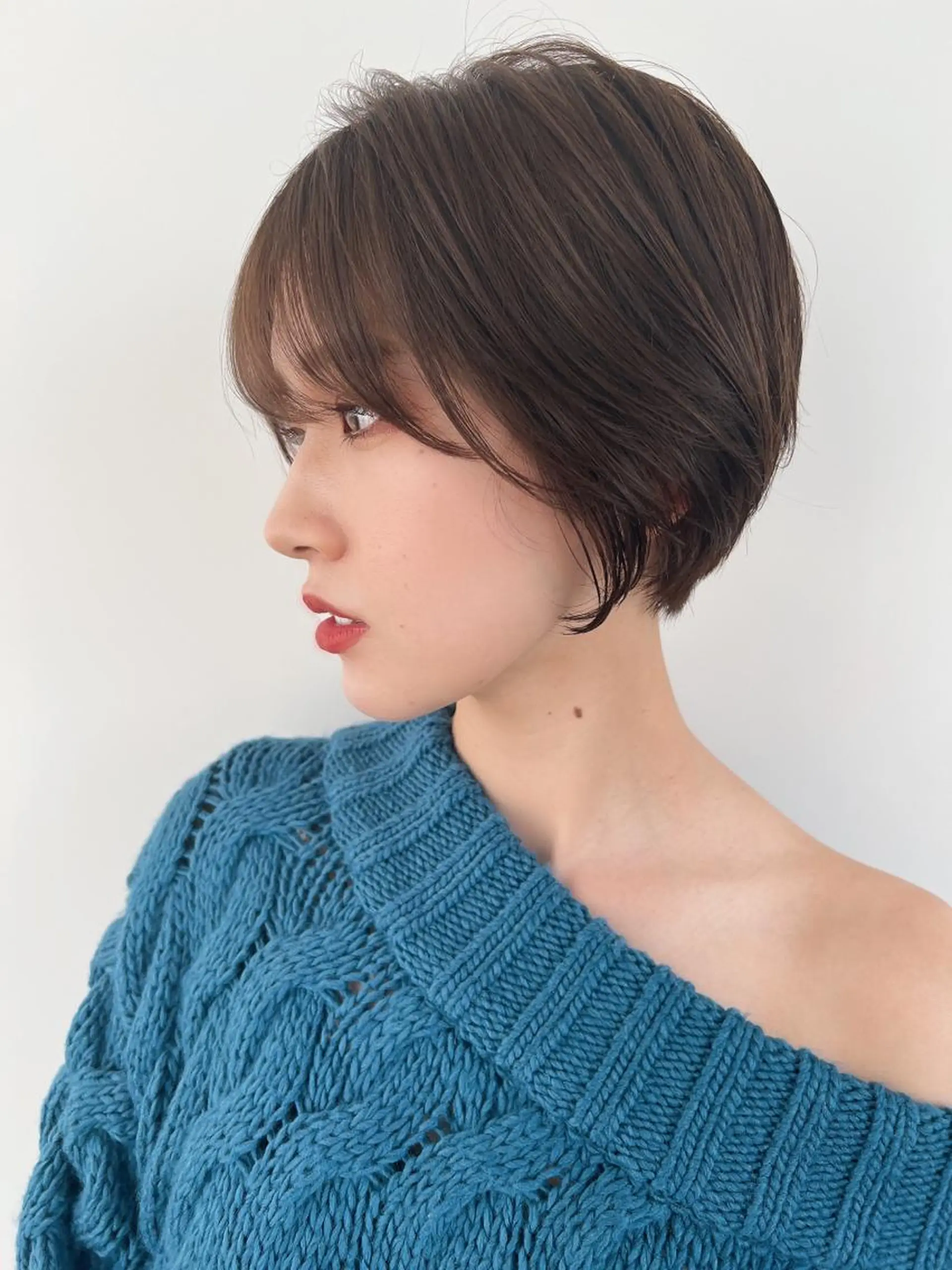 ショート カラー ショートボブ ブリーチ 透明感カラー グレージュ ブリーチなしカラー カット 誰より丁寧なカット/ 小林輝/レイヤーのヘアスタイル