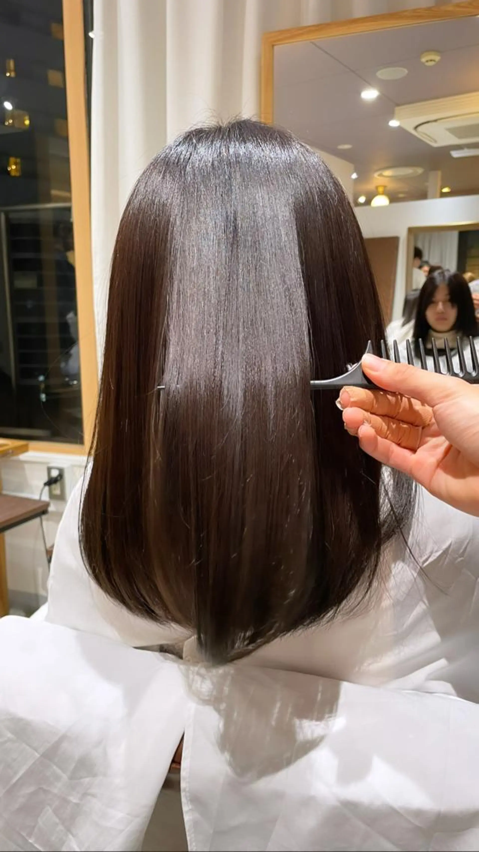 セミロング カラー パーマ アクアカラー ブリーチ ケアカラー 髪質改善 韓国風ヘア カット ヘアカラー トリートメント ヘッドスパ eins.hair所属・過去一の柔髪ヘア 🌿einshairのヘアスタイル