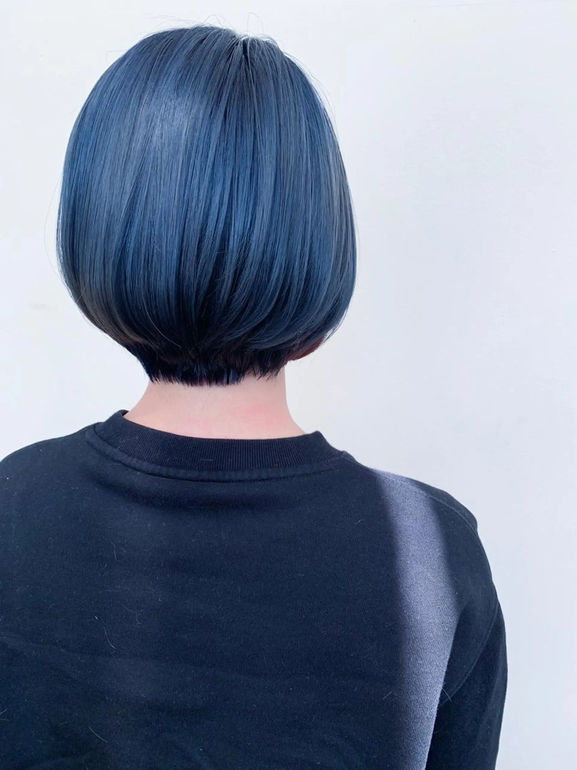 ショート カラー ブルーカラー Beach private salon所属・Beach 代表 KENTAのヘアスタイル