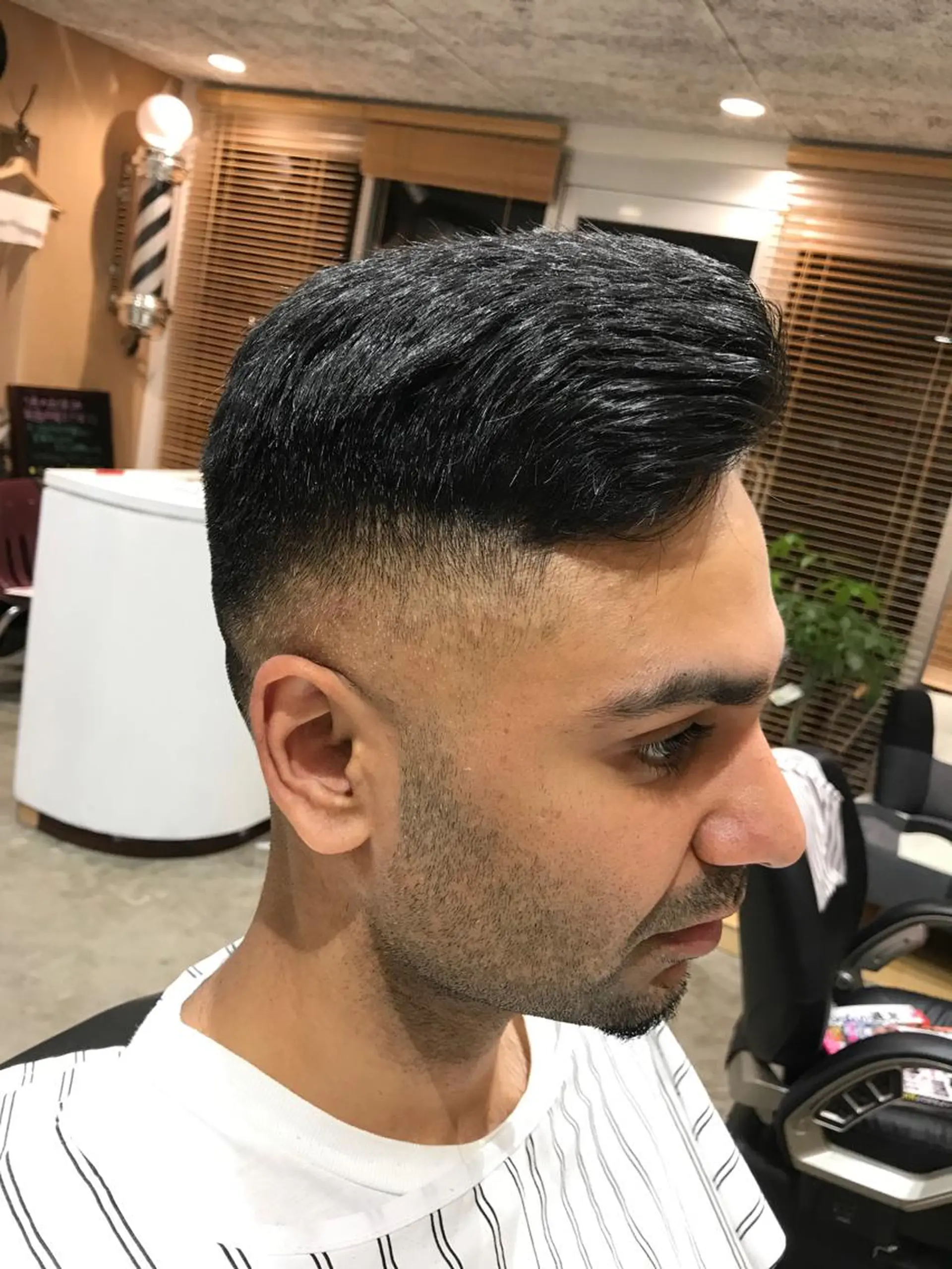 ショート メンズ パーマ BARBER ellenのヘアスタイル