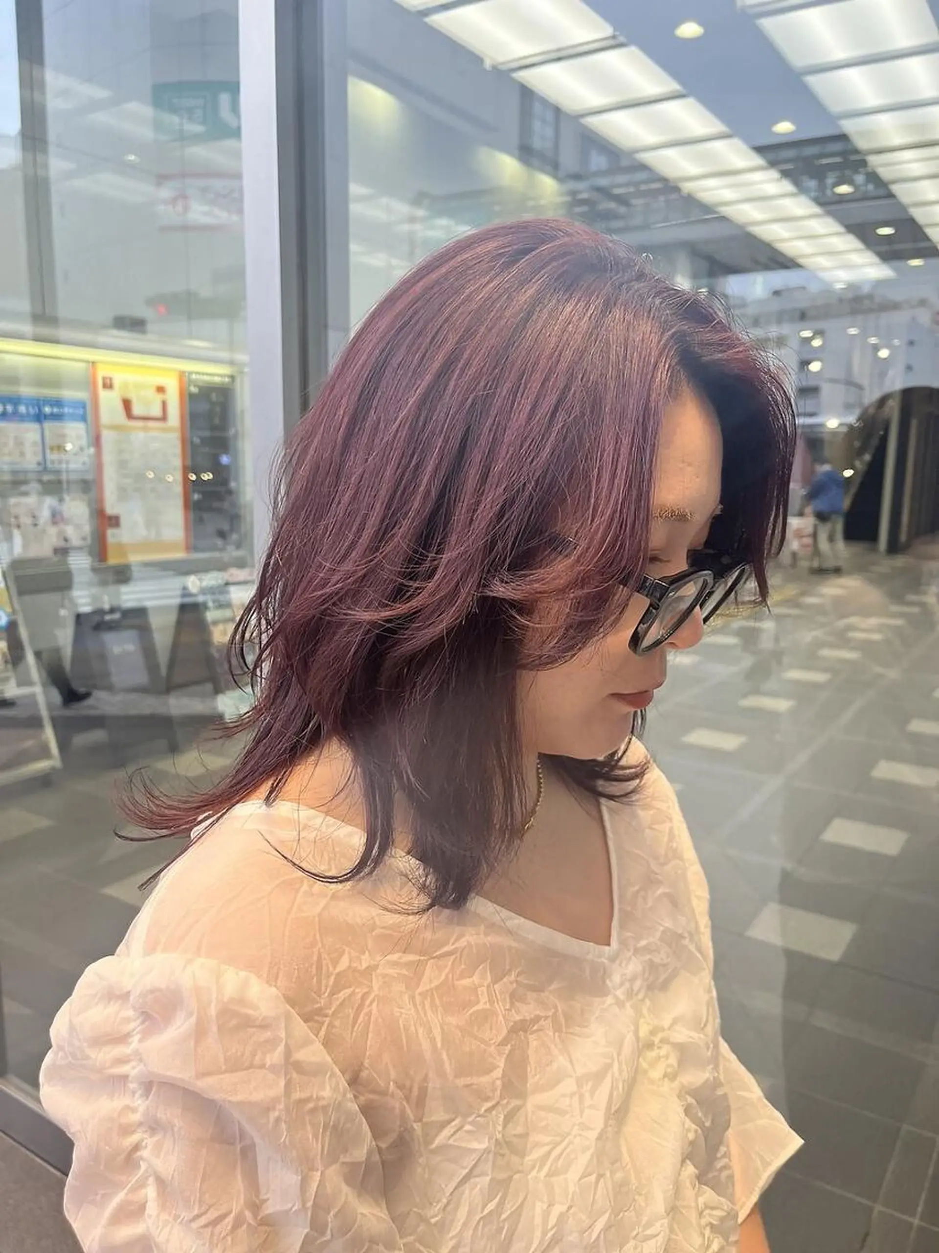 セミロング カラー ベージュカラー ブリーチ ブラウンカラー ケアブリーチ 透明感カラー カット ヘアカラー トリートメント 🌜ROW町田 🌛 公式のヘアスタイル