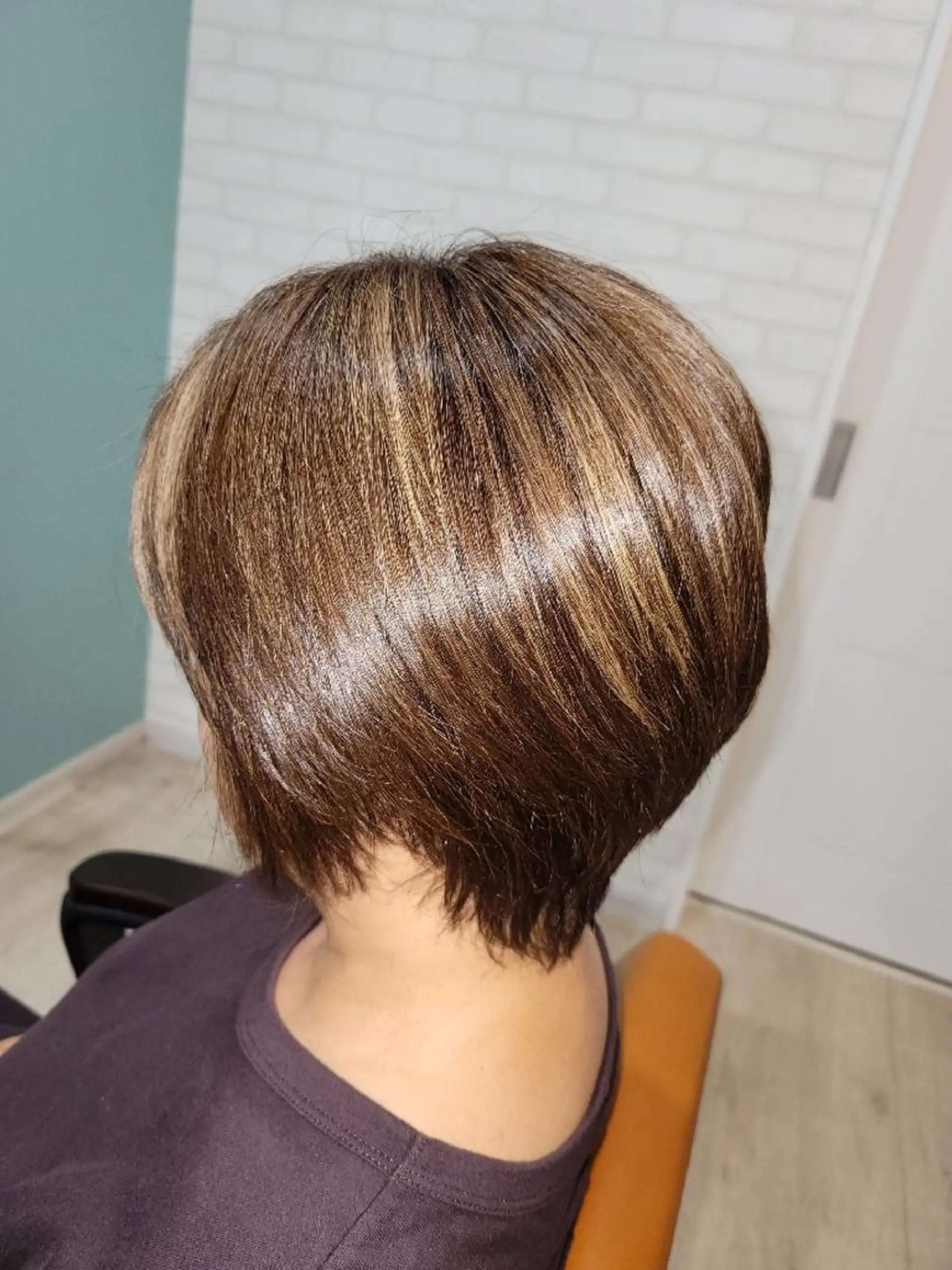 ショート カラー ハイライトカラー ハイライト カット ヘアカラー ハイライト/カラー ⭐中村真冬のヘアスタイル