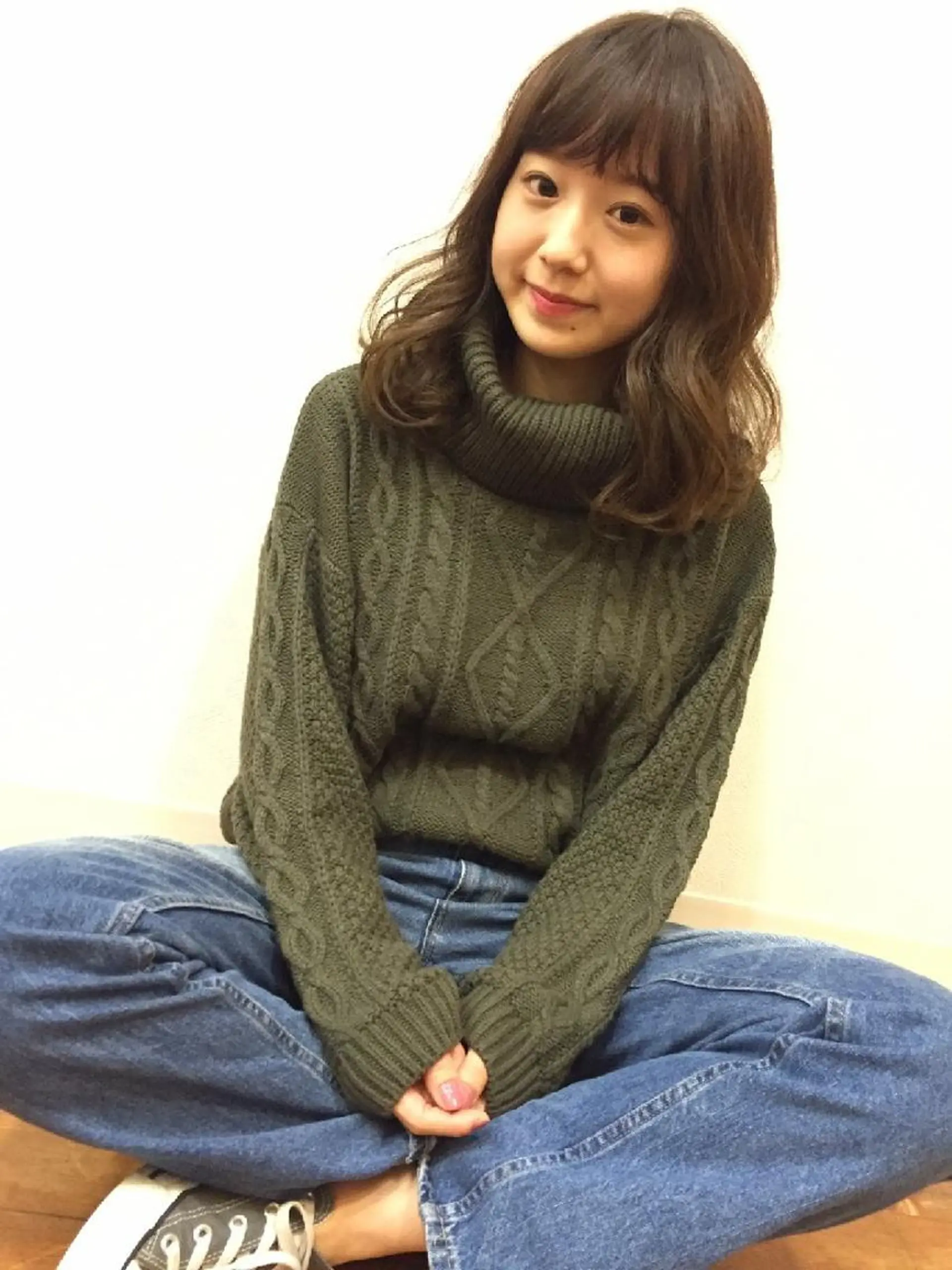 セミロング カラー パーマ 本間 裕史　のヘアスタイル