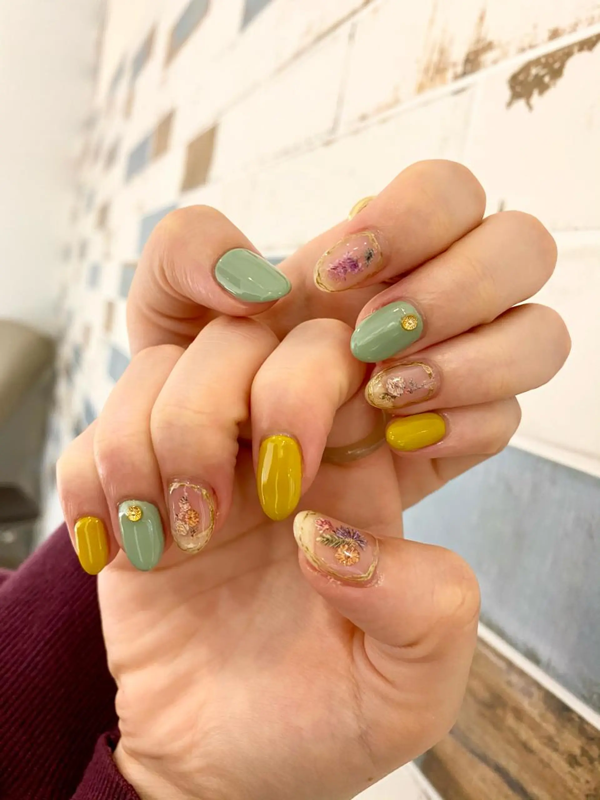 ネイル ハンドネイル フジタ エリカのネイルデザイン