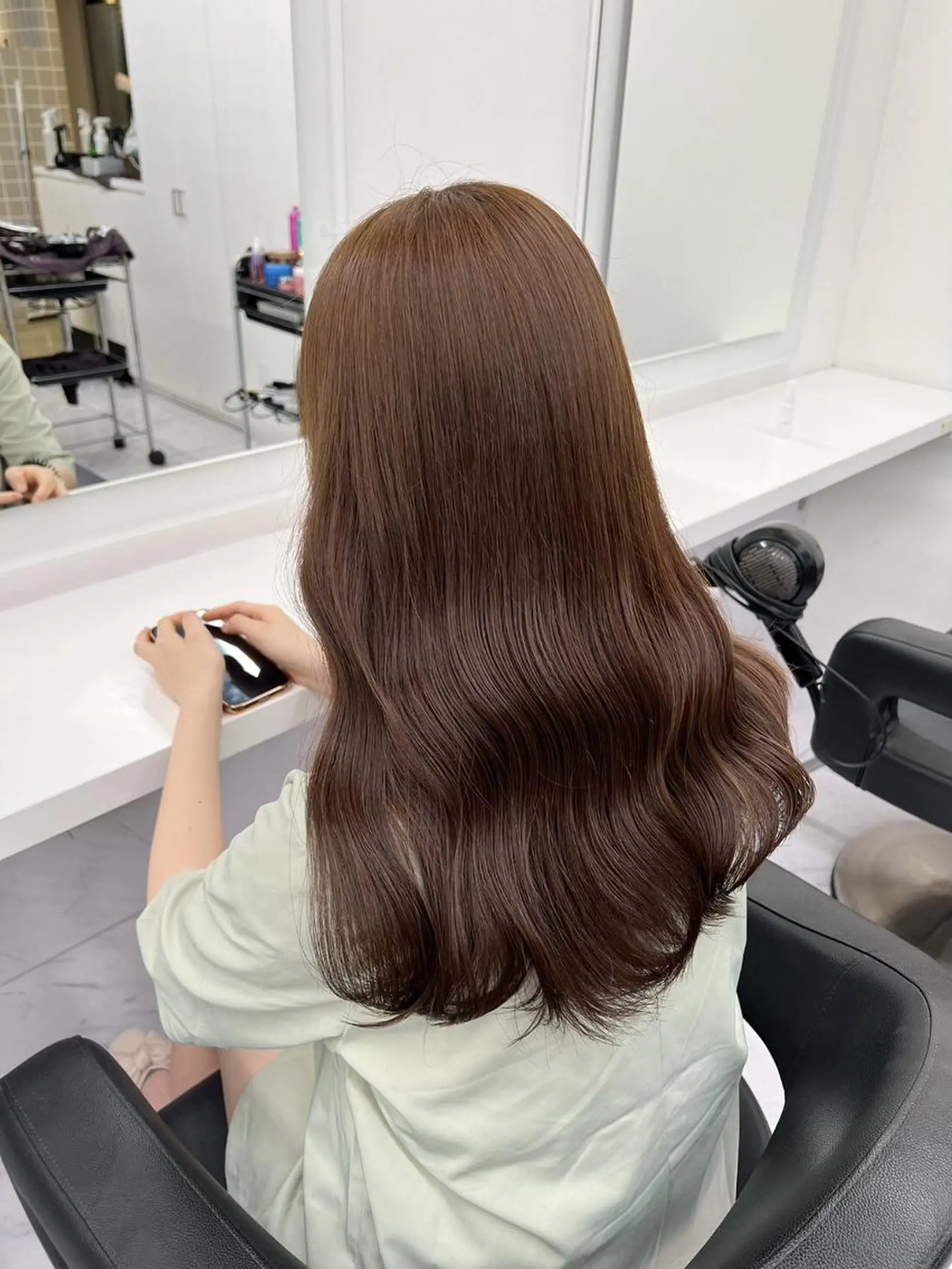 カラー うる艶🤍春のトレン ドヘア🤍上野美容室のヘアスタイル