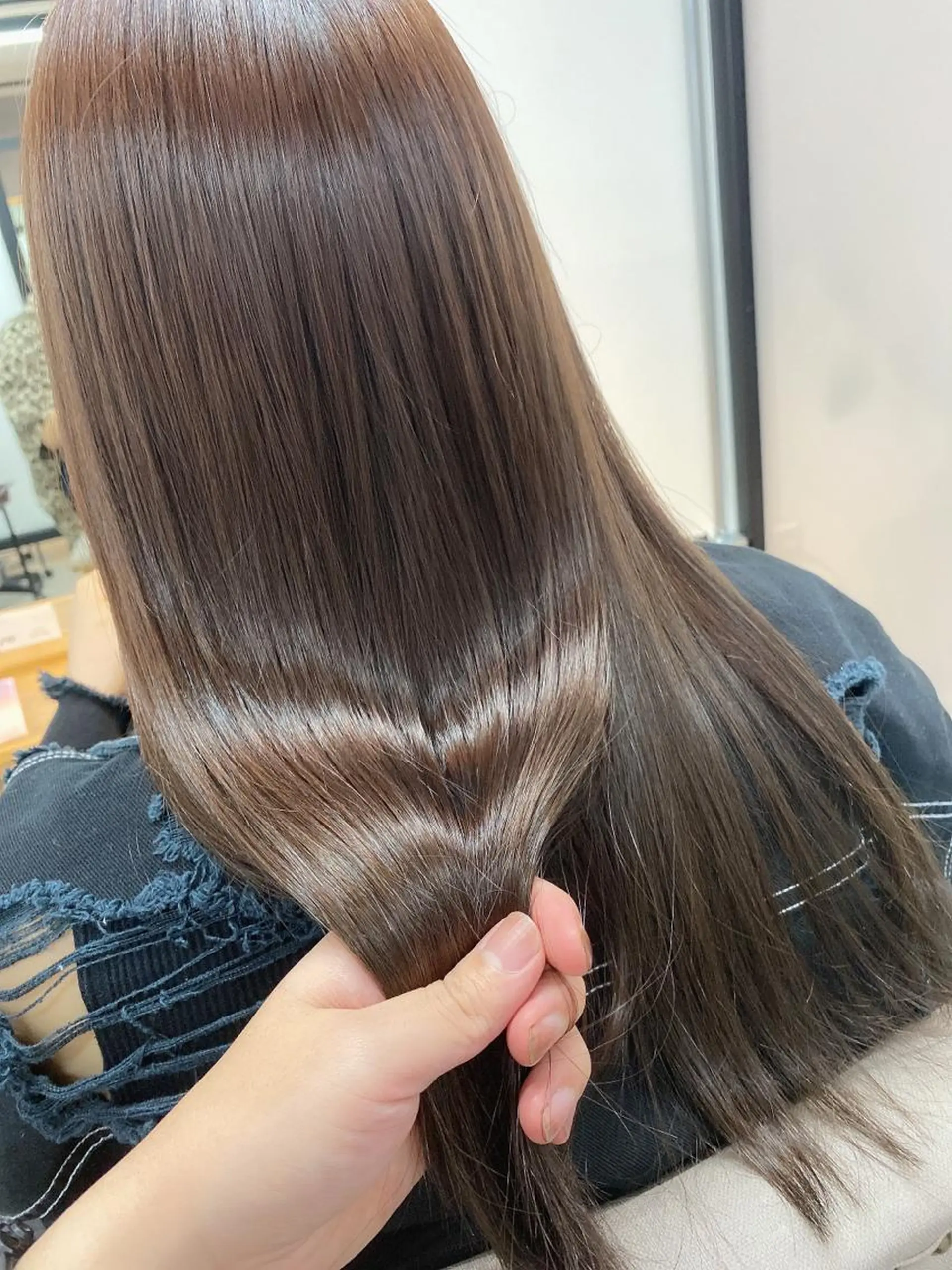 ロング カット ヘアカラー トリートメント 透明感/ツヤ髪/ さら艶/前田祥汰のヘアスタイル