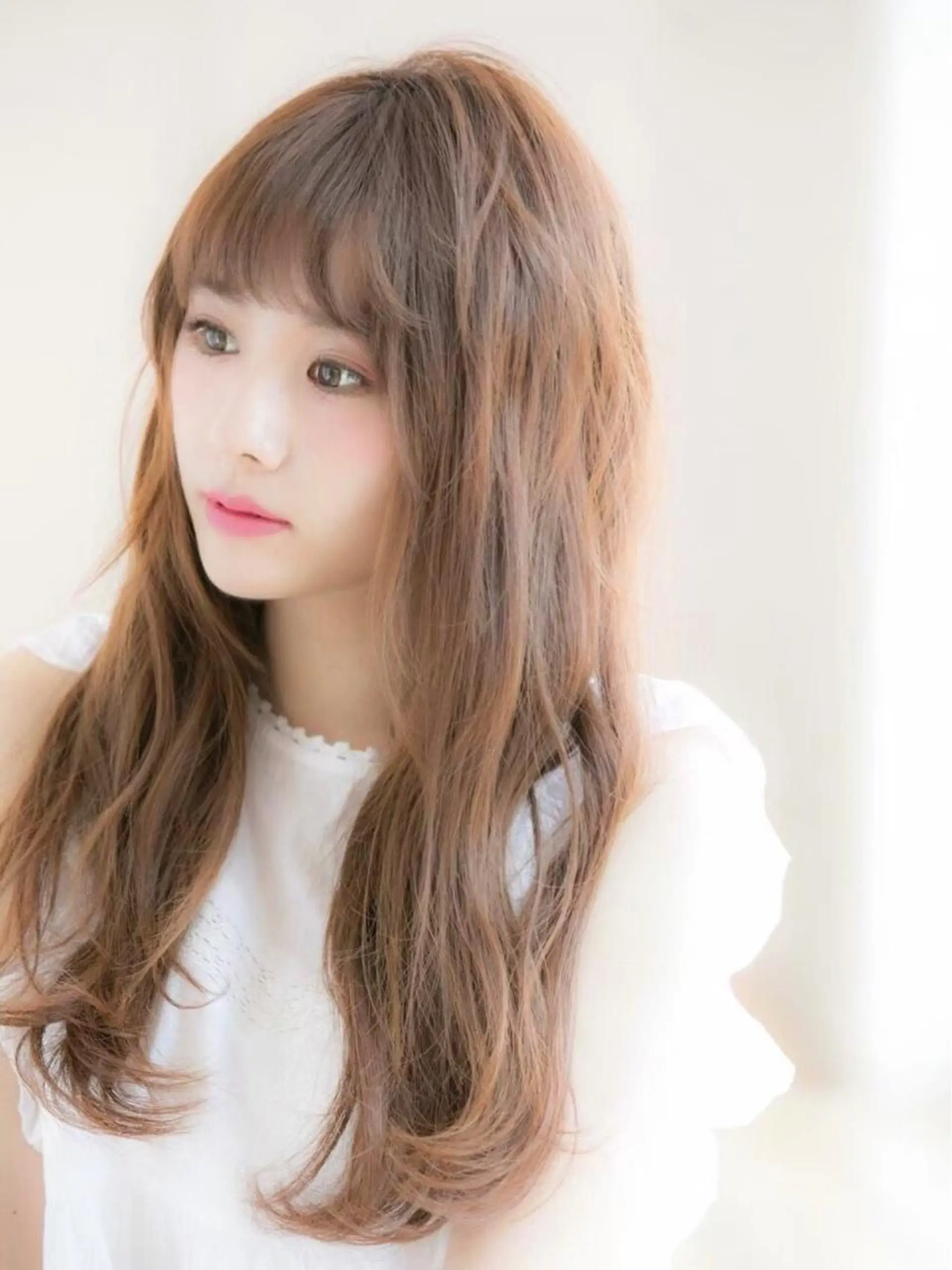 ロング カラー ヘアアレンジ トレンド眉🫧🪄 kumiの眉毛・アイブロウイメージ