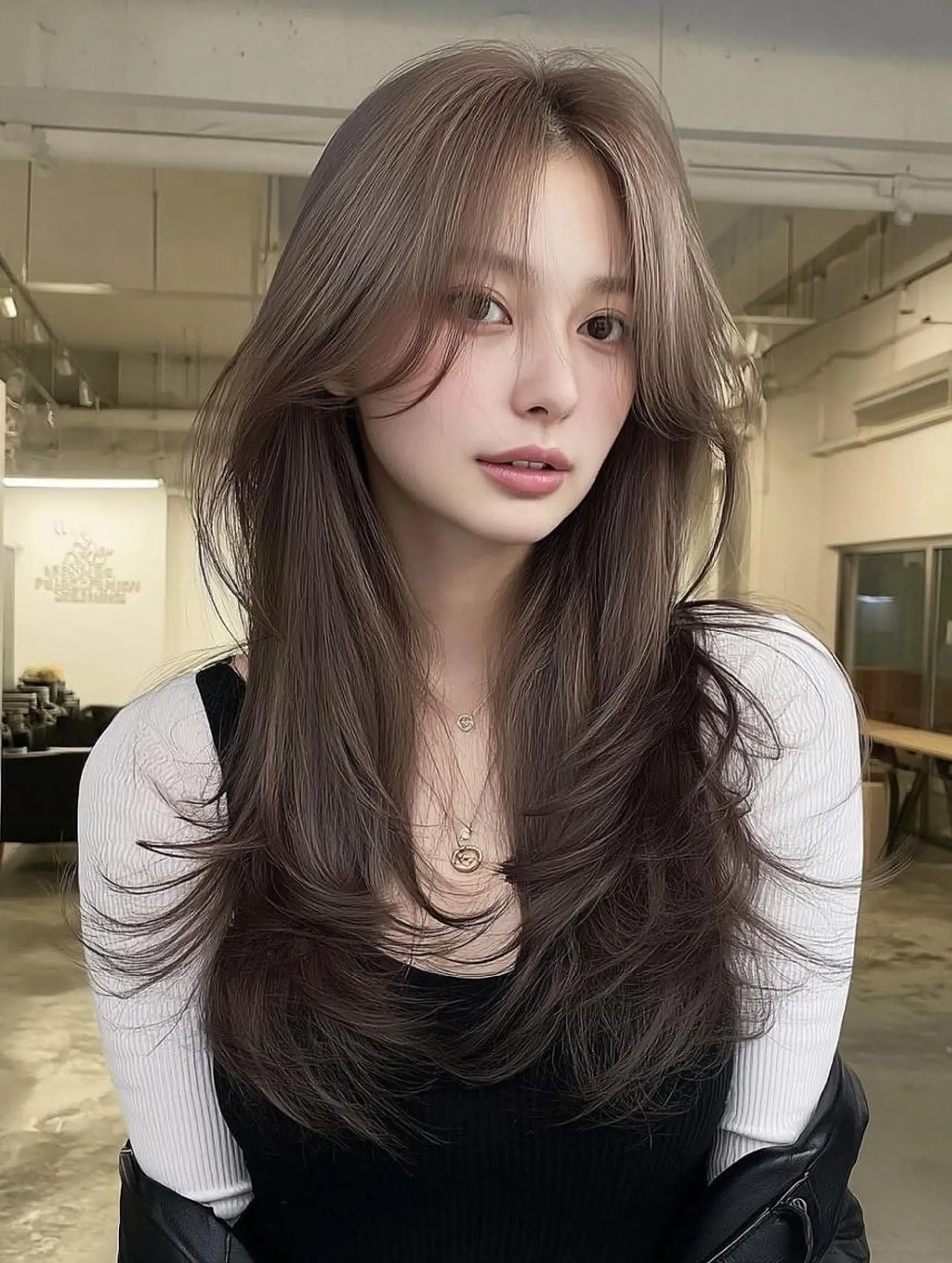 ロング ボブ 髪質改善 韓国風ヘア レイヤーカット 縮毛矯正 カット ヘアカラー 七田 英亮のヘアスタイル